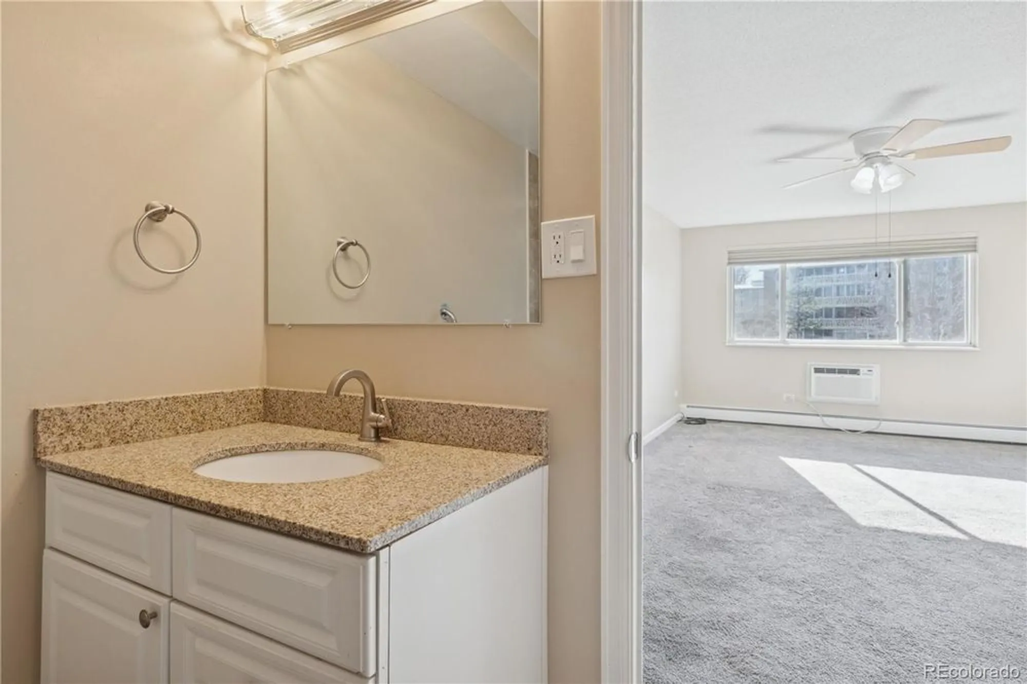 Property Slideshow image 29 of 35 | 660 s alton way 7b, Denver, CO, 80247