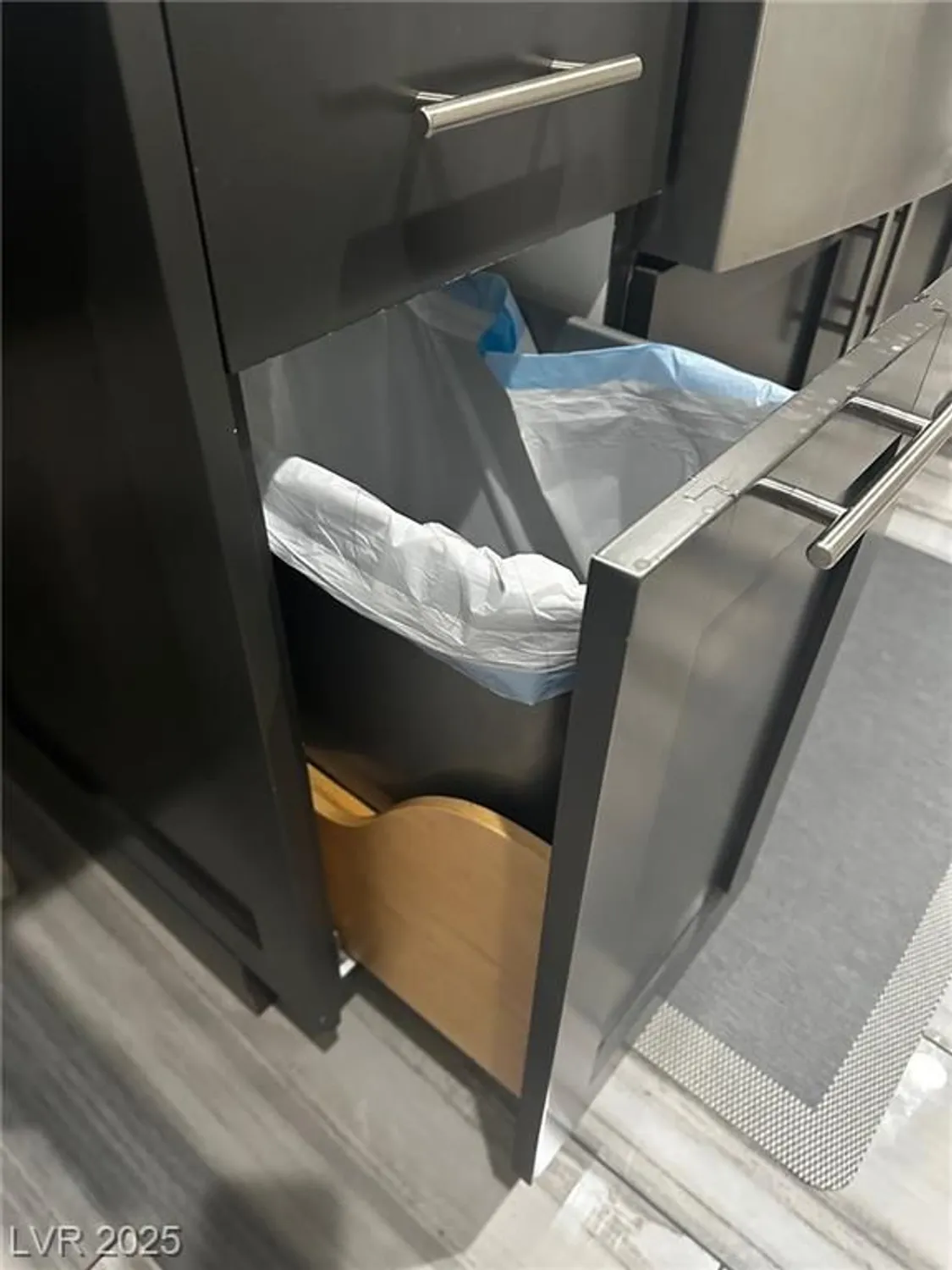 Property Slideshow image 48 of 70 | 2509 big timber dr, Las Vegas, NV, 89134