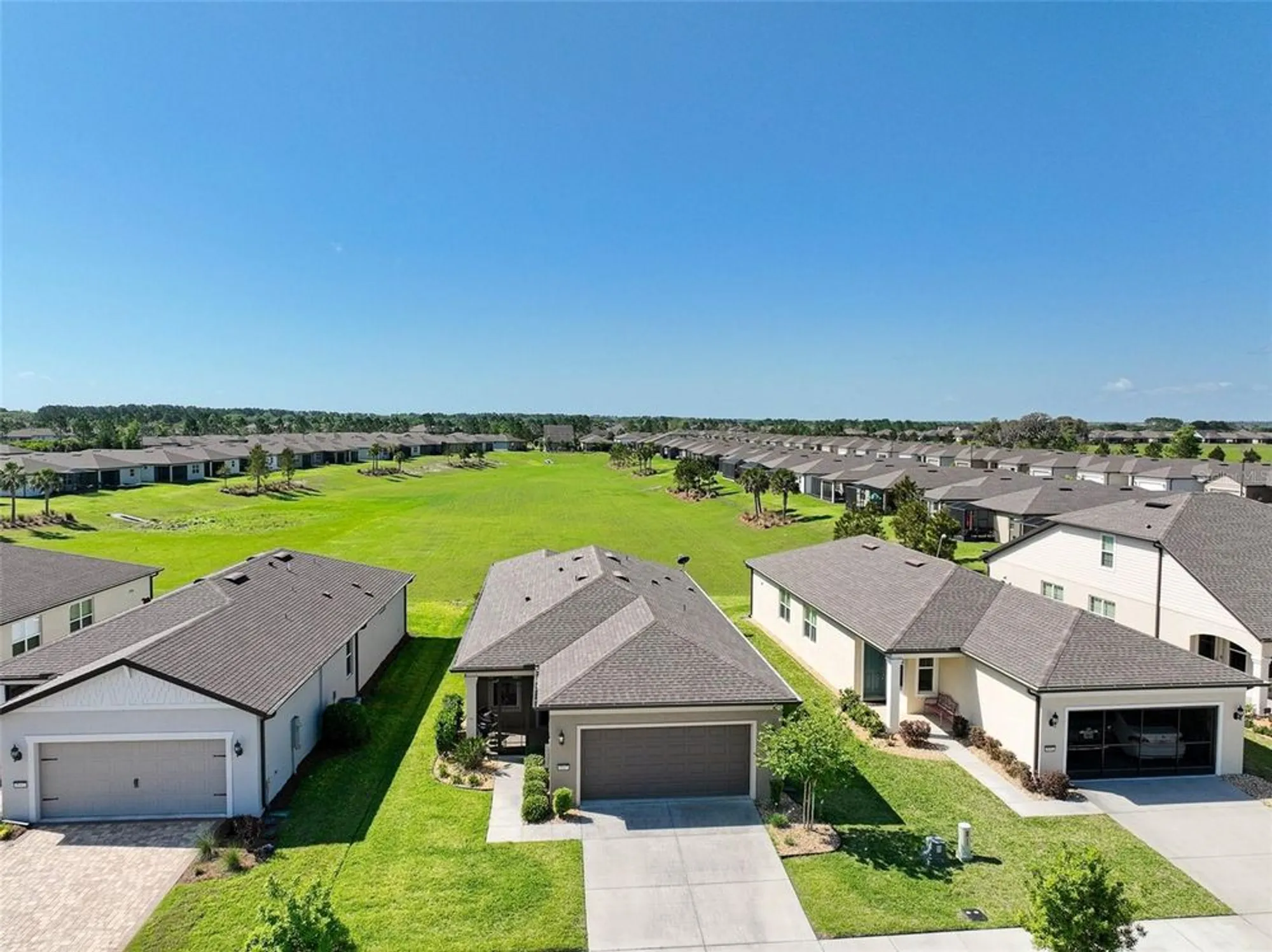 Property Slideshow image 6 of 64 | 5947 sw 93rd cir, Ocala, FL, 34481