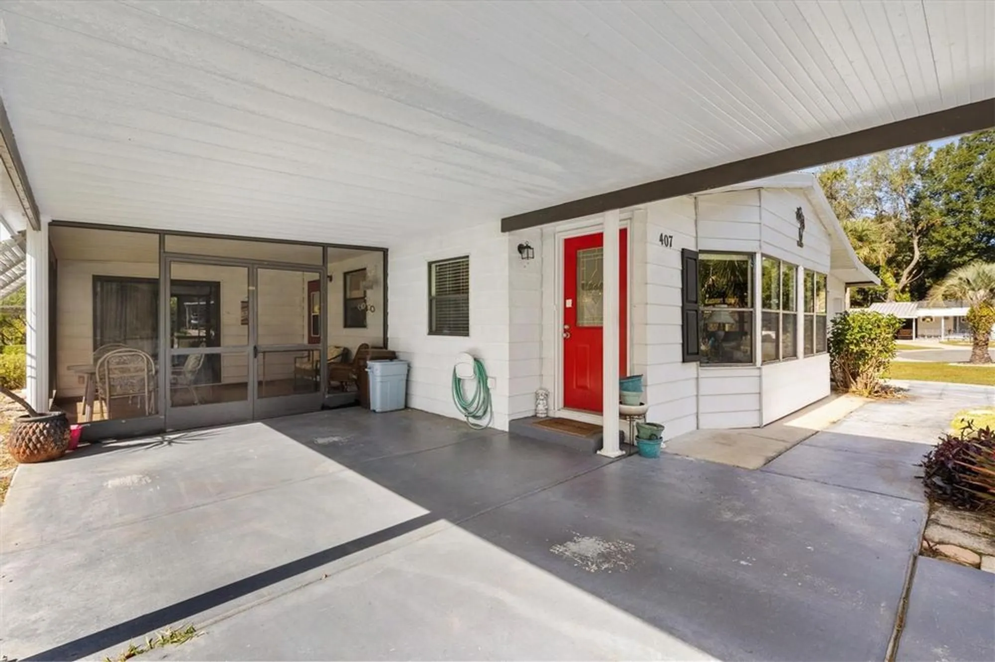 Property Slideshow image 24 of 37 | 407 tarrson blvd, The Villages, FL, 32159