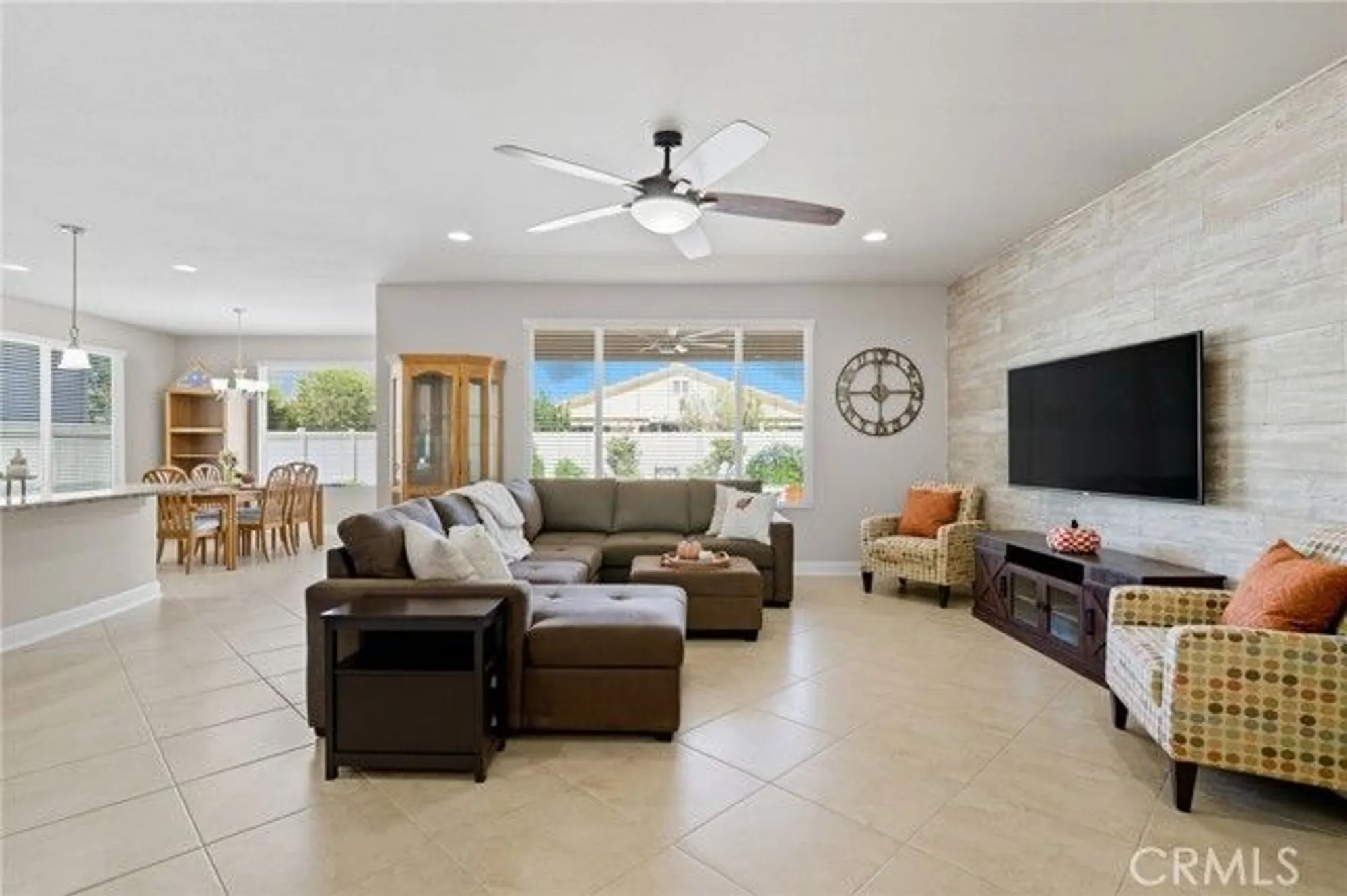 Property Slideshow image 13 of 43 | 5584 corte del mar, Hemet, CA, 92545
