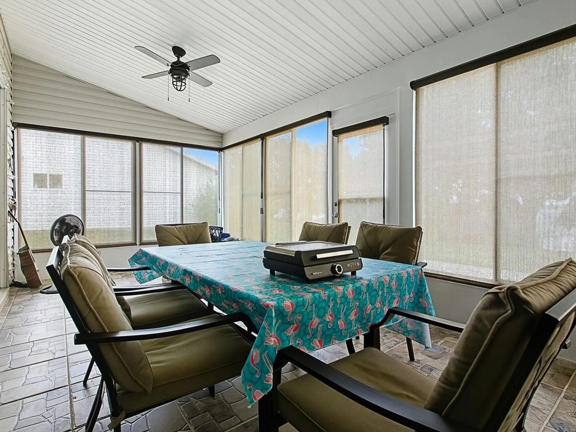 Property Slideshow image 40 of 65 | 4949 sawgrass lake cir, Leesburg, FL, 34748