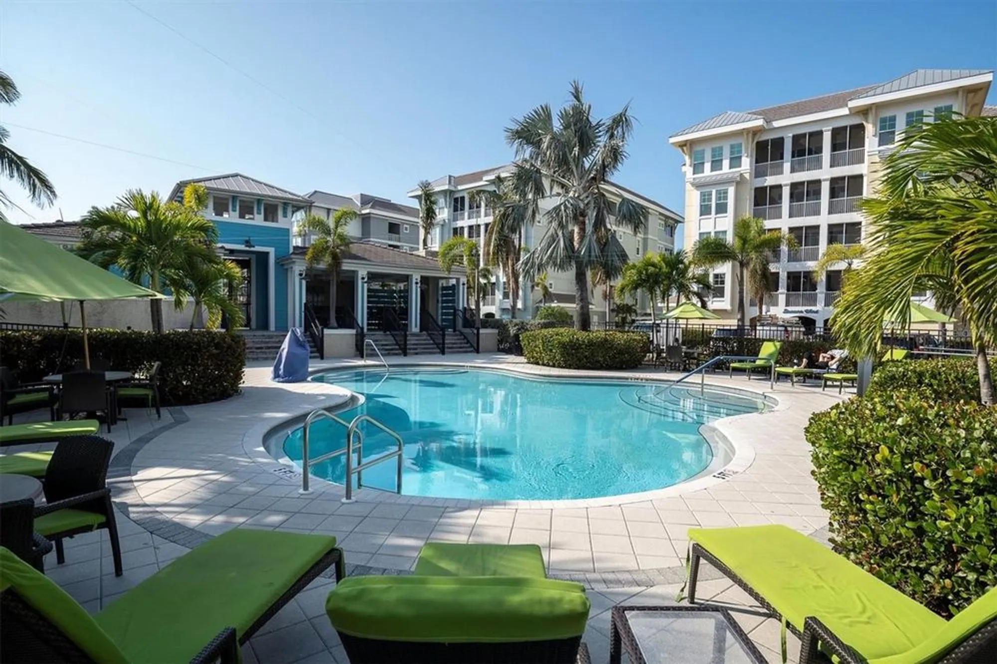 Property Slideshow image 32 of 41 | 383 aruba cir unit 102, Bradenton, FL, 34209