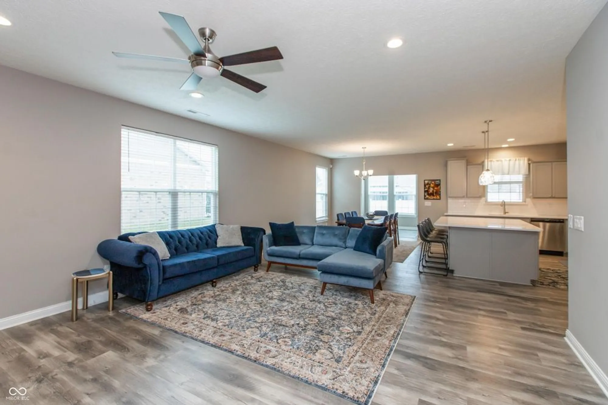 Property Slideshow image 3 of 23 | 253 darrough dr, Greenwood, IN, 46143