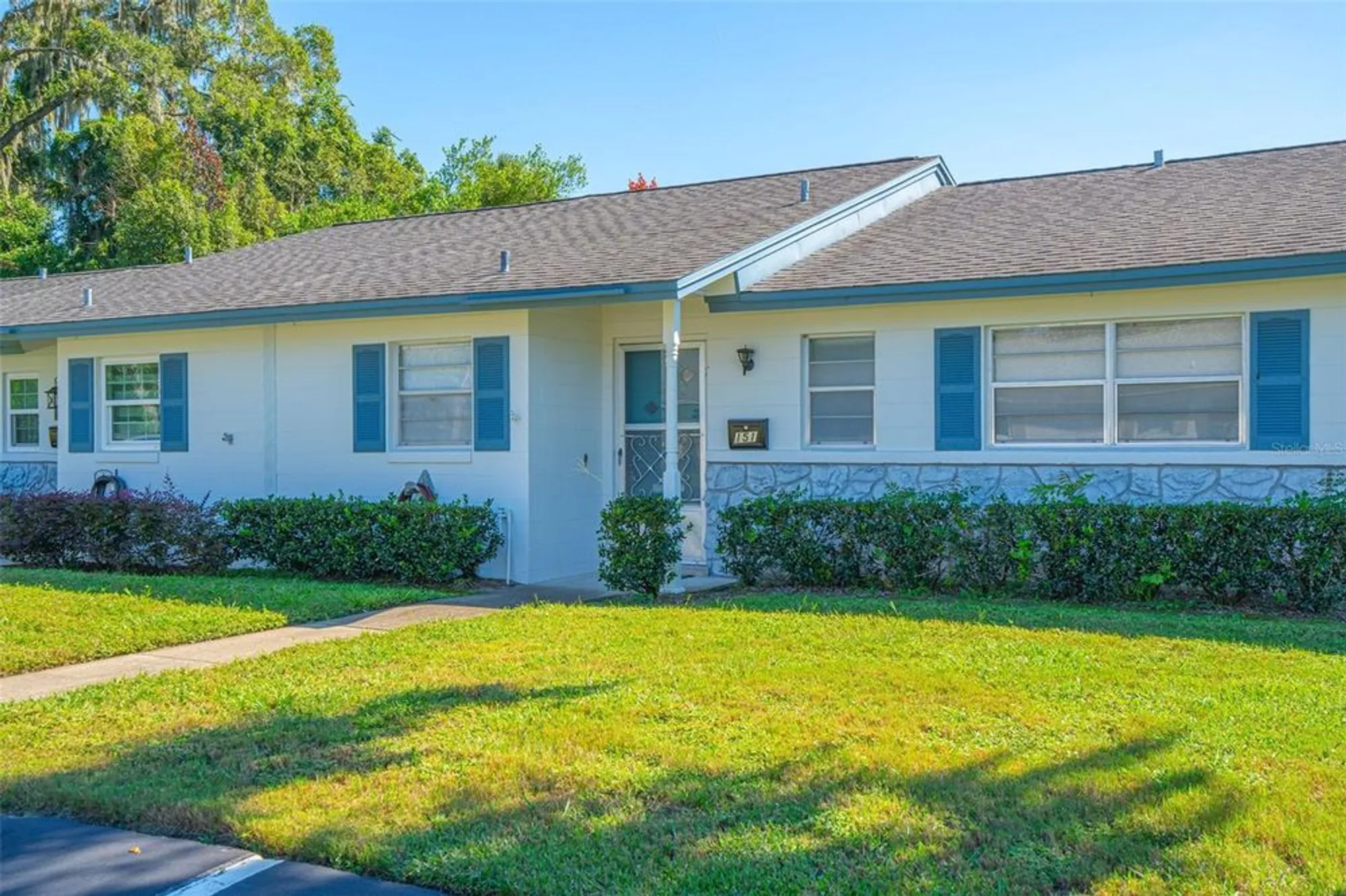 Property Slideshow image 17 of 18 | 151 n hill ave # 100, Deland, FL, 32724