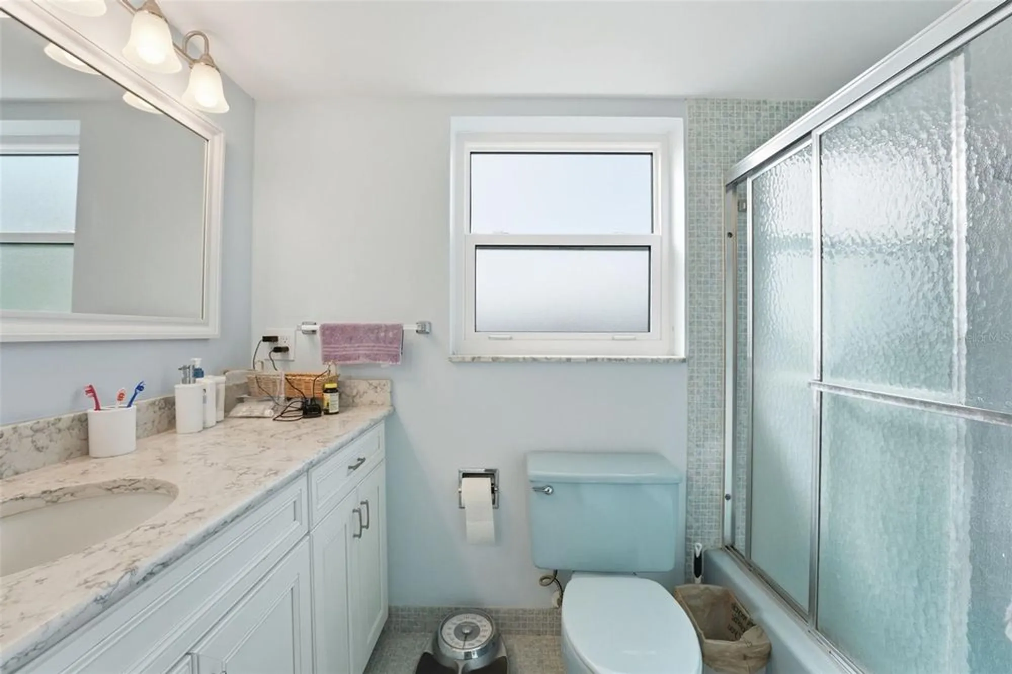 Property Slideshow image 12 of 26 | 7461 w country club dr 301, Sarasota, FL, 34243