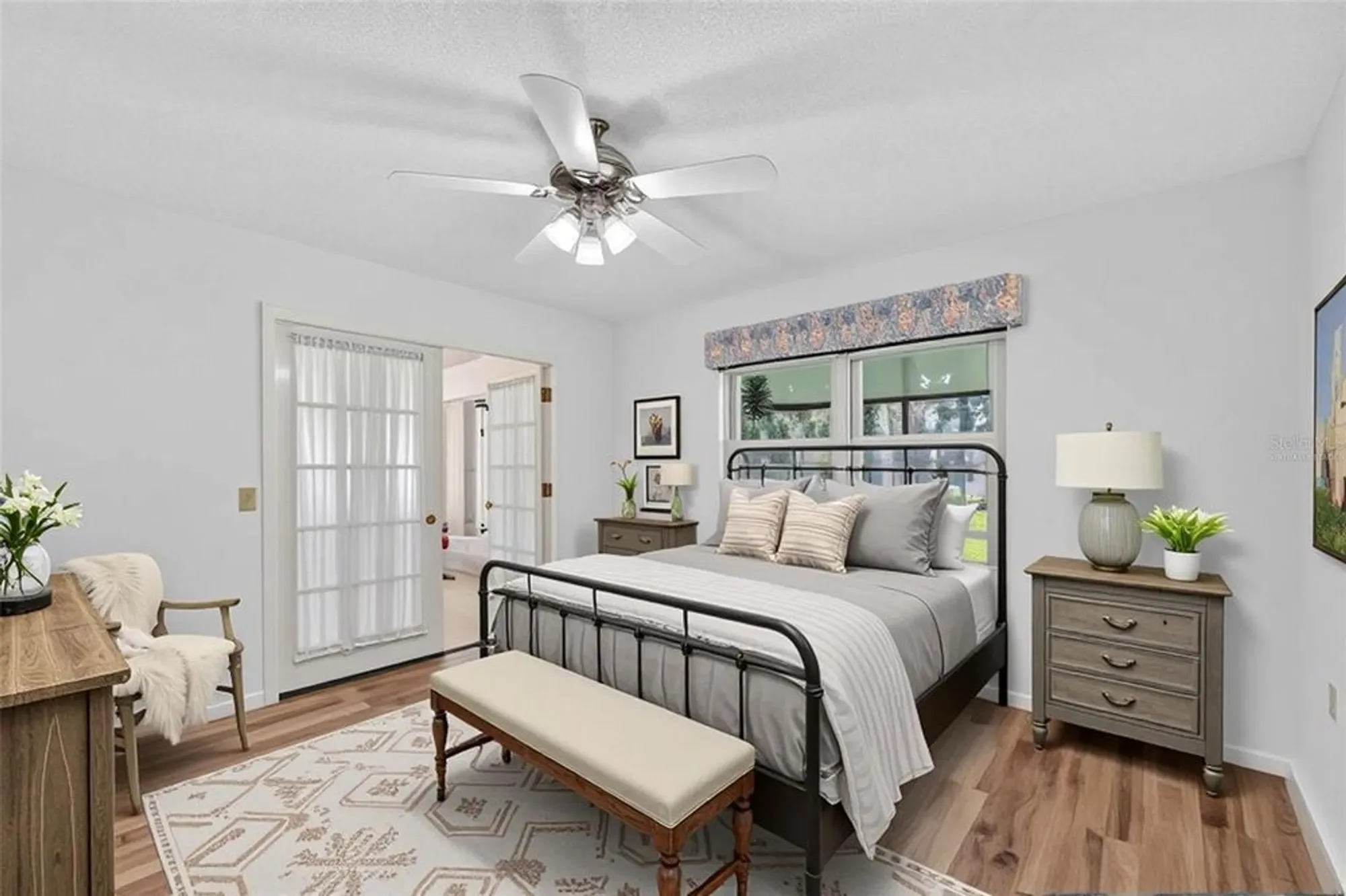 Property Slideshow image 23 of 79 | 2007 east view dr, Sun City Center, FL, 33573