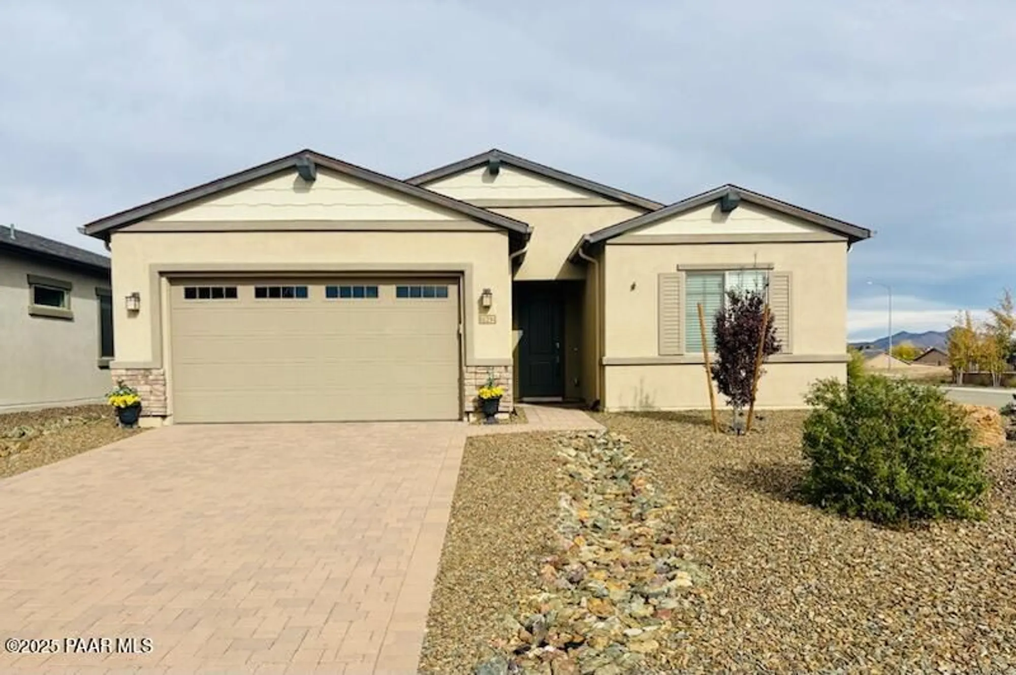 Property Slideshow image 1 of 28 | 7942 e carbon ct, Prescott Valley, AZ, 86315