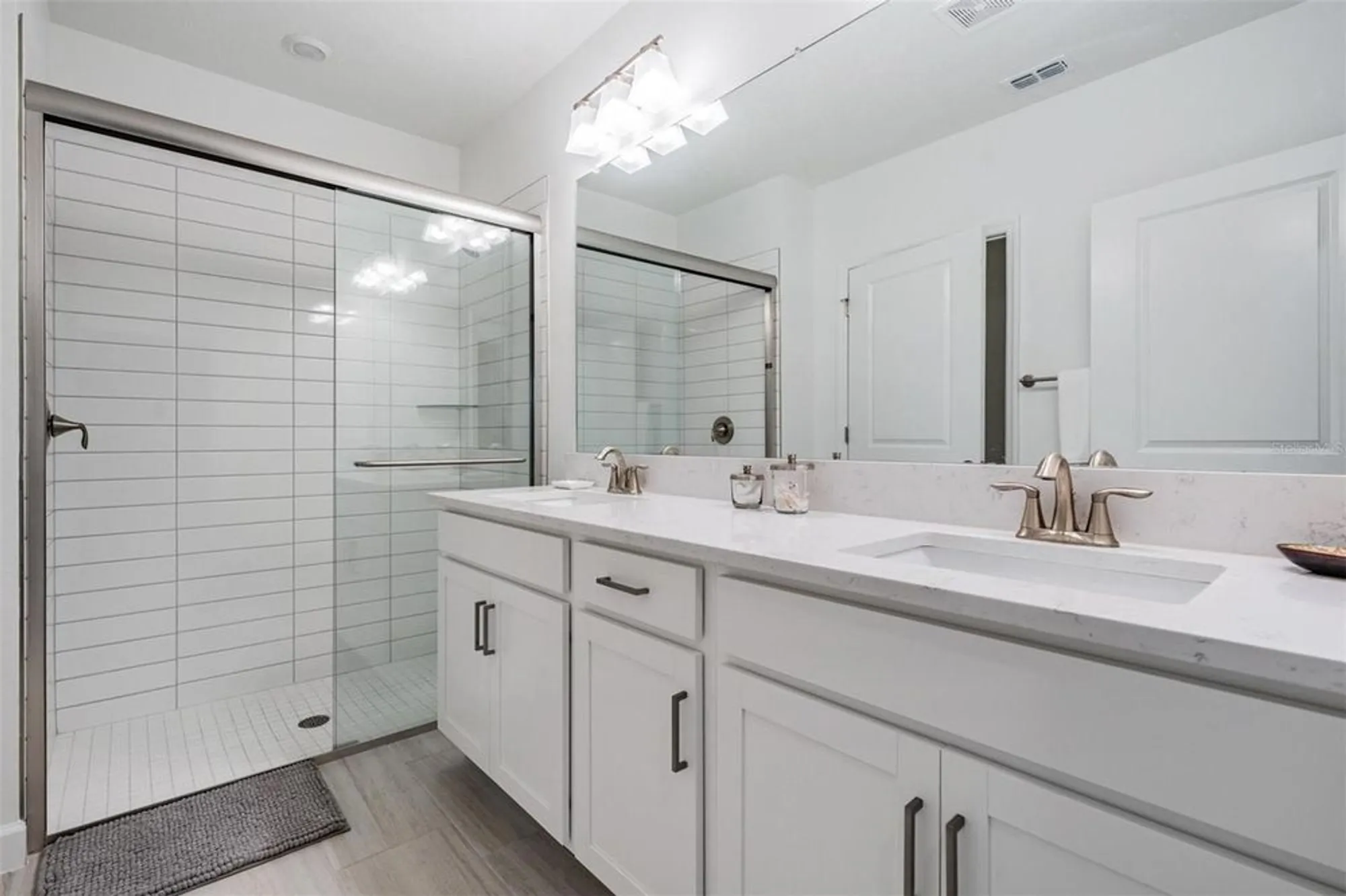 Property Slideshow image 10 of 93 | 10935 gable dig loop, San Antonio, FL, 33576