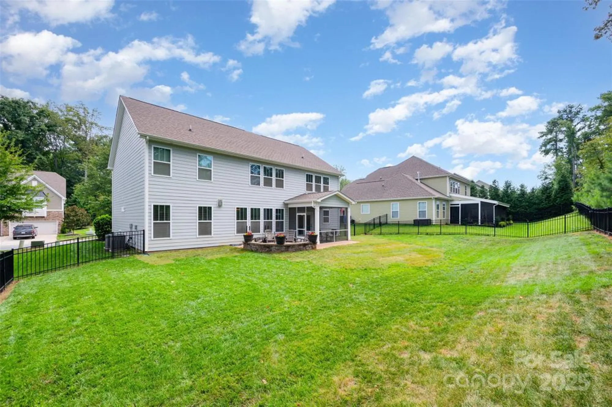 Property Slideshow image 34 of 46 | 131 canoe pole ln, Mooresville, NC, 28117