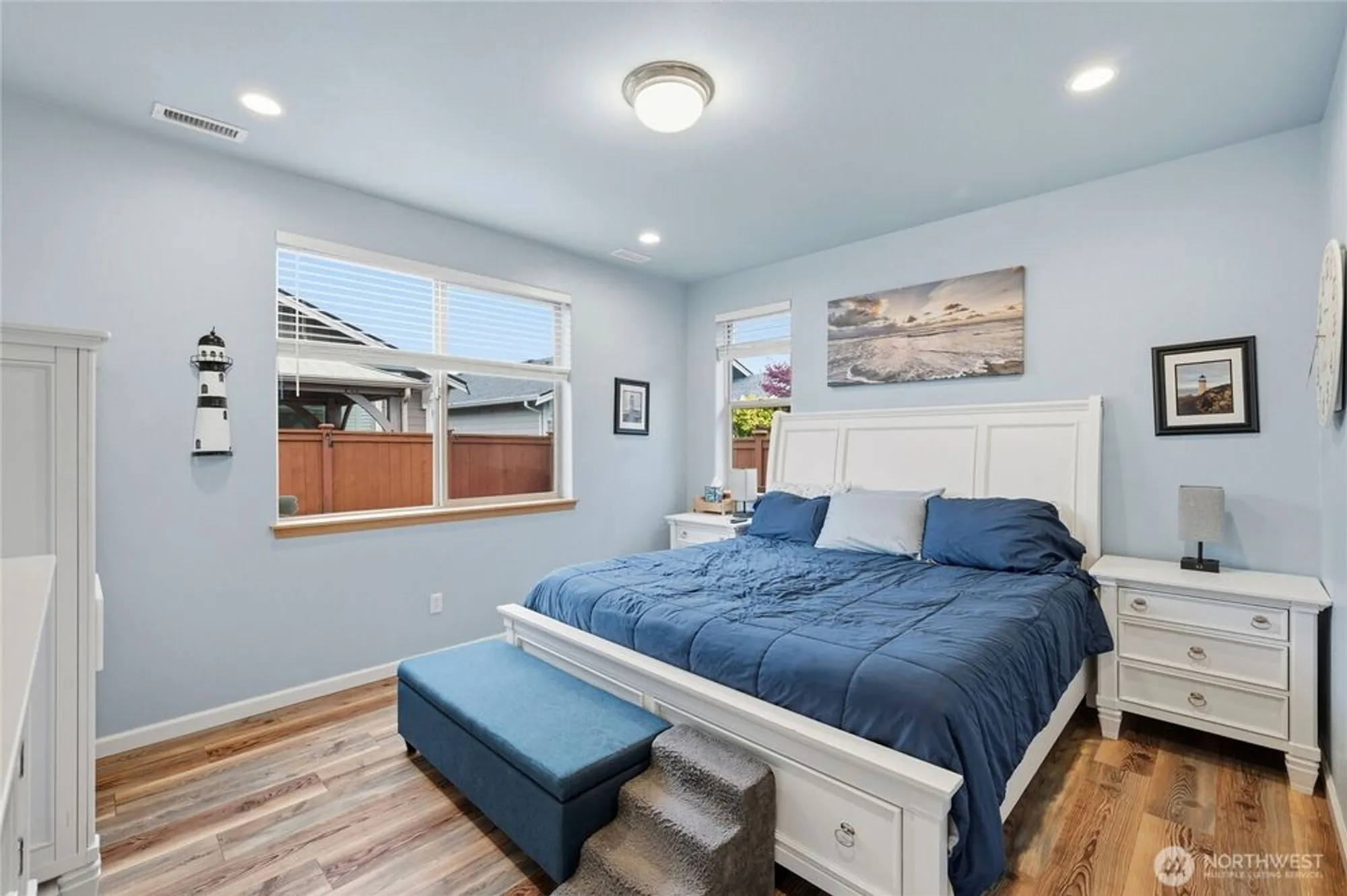 Property Slideshow image 24 of 40 | 8218 bainbridge loop, Lacey, WA, 98516