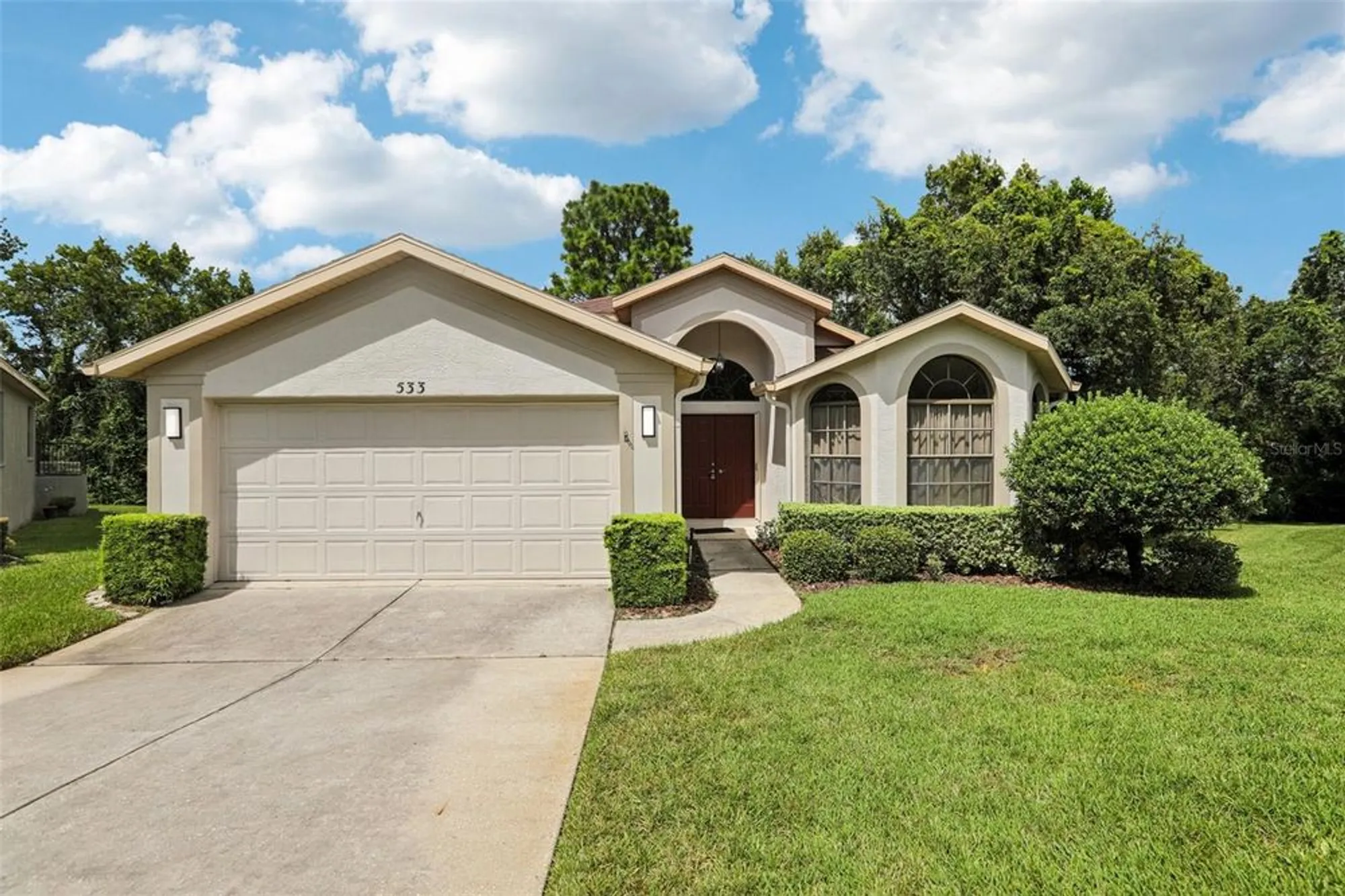 Property Slideshow image 1 of 32 | 533 bent oak ct, Spring Hill, FL, 34609