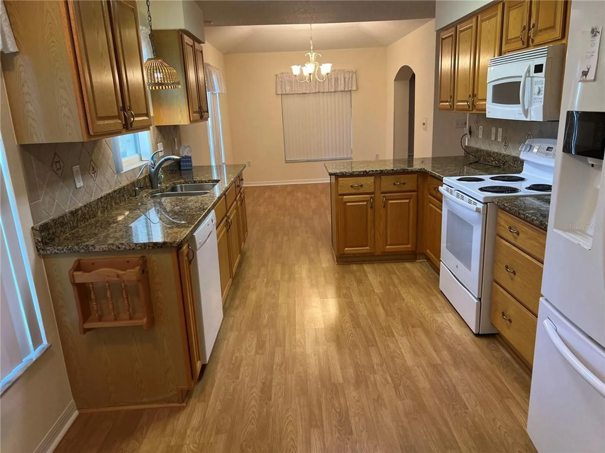 Property Slideshow image 7 of 70 | 669 waterford dr, Haines City, FL, 33844