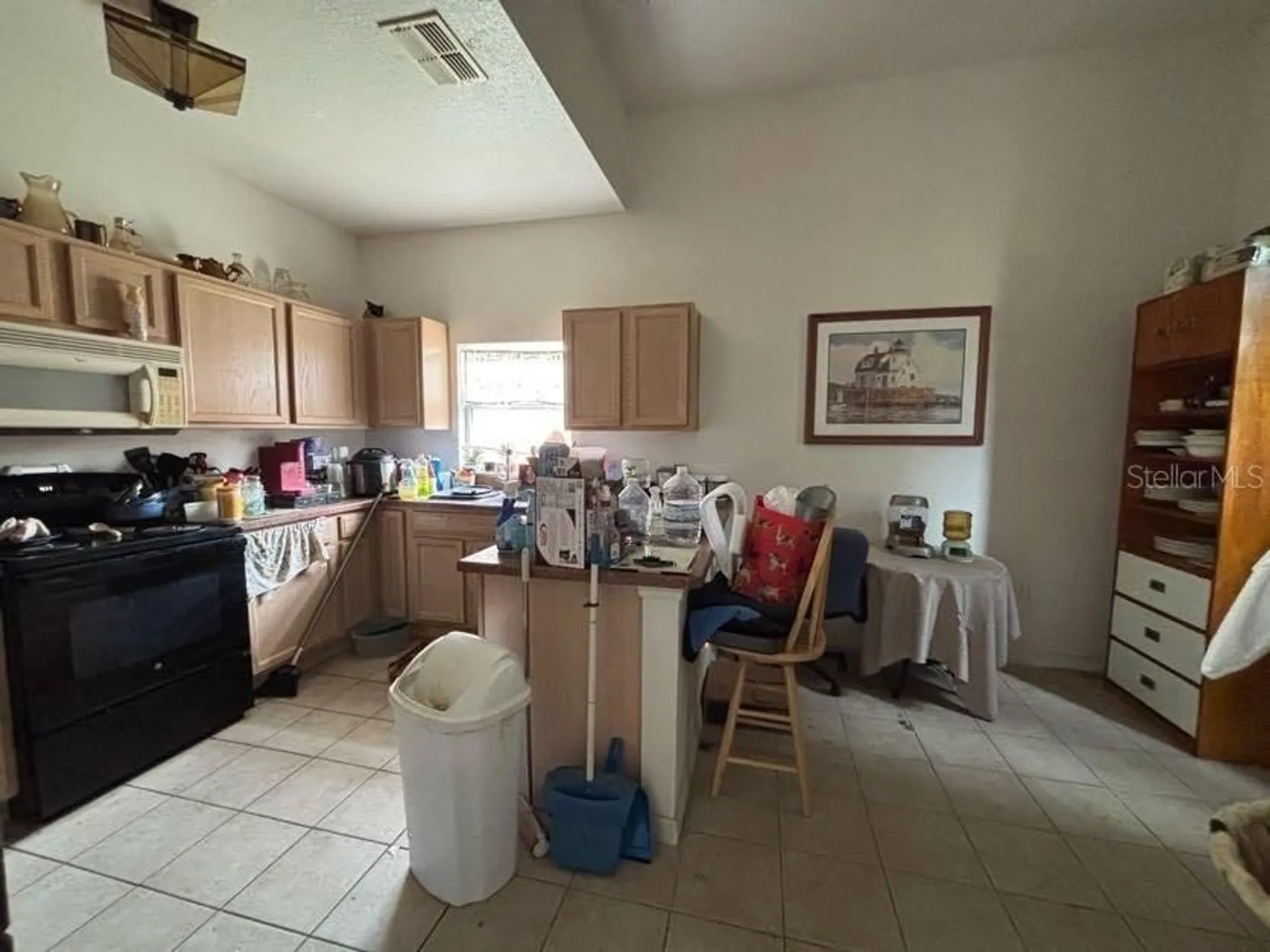 Property Slideshow image 4 of 9 | 106 vista dr, Kissimmee, FL, 34759