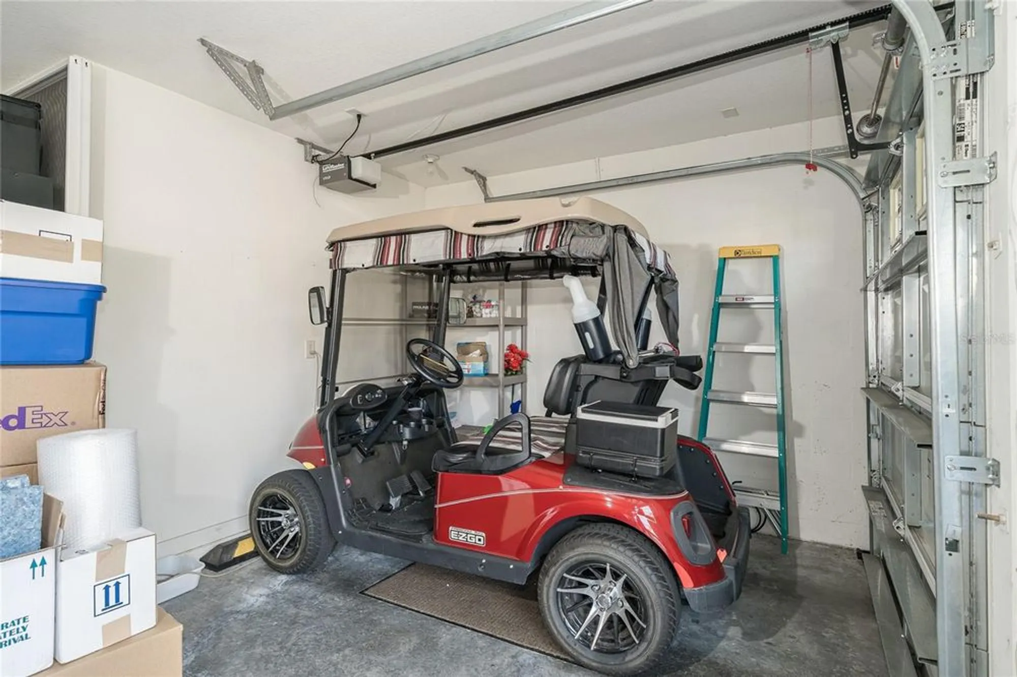 Property Slideshow image 51 of 73 | 29290 grass bunker dr, San Antonio, FL, 33576