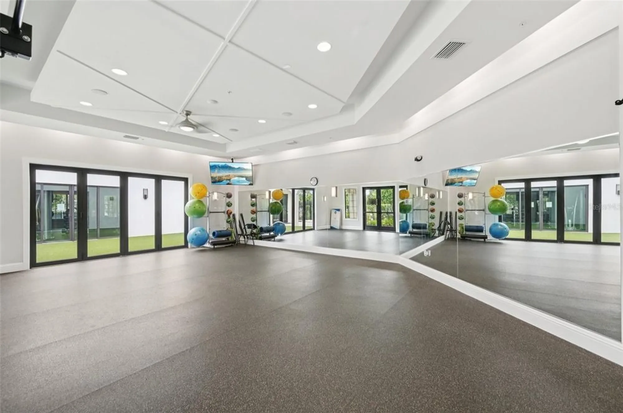 Property Slideshow image 54 of 72 | 17253 star banks st, Wimauma, FL, 33598