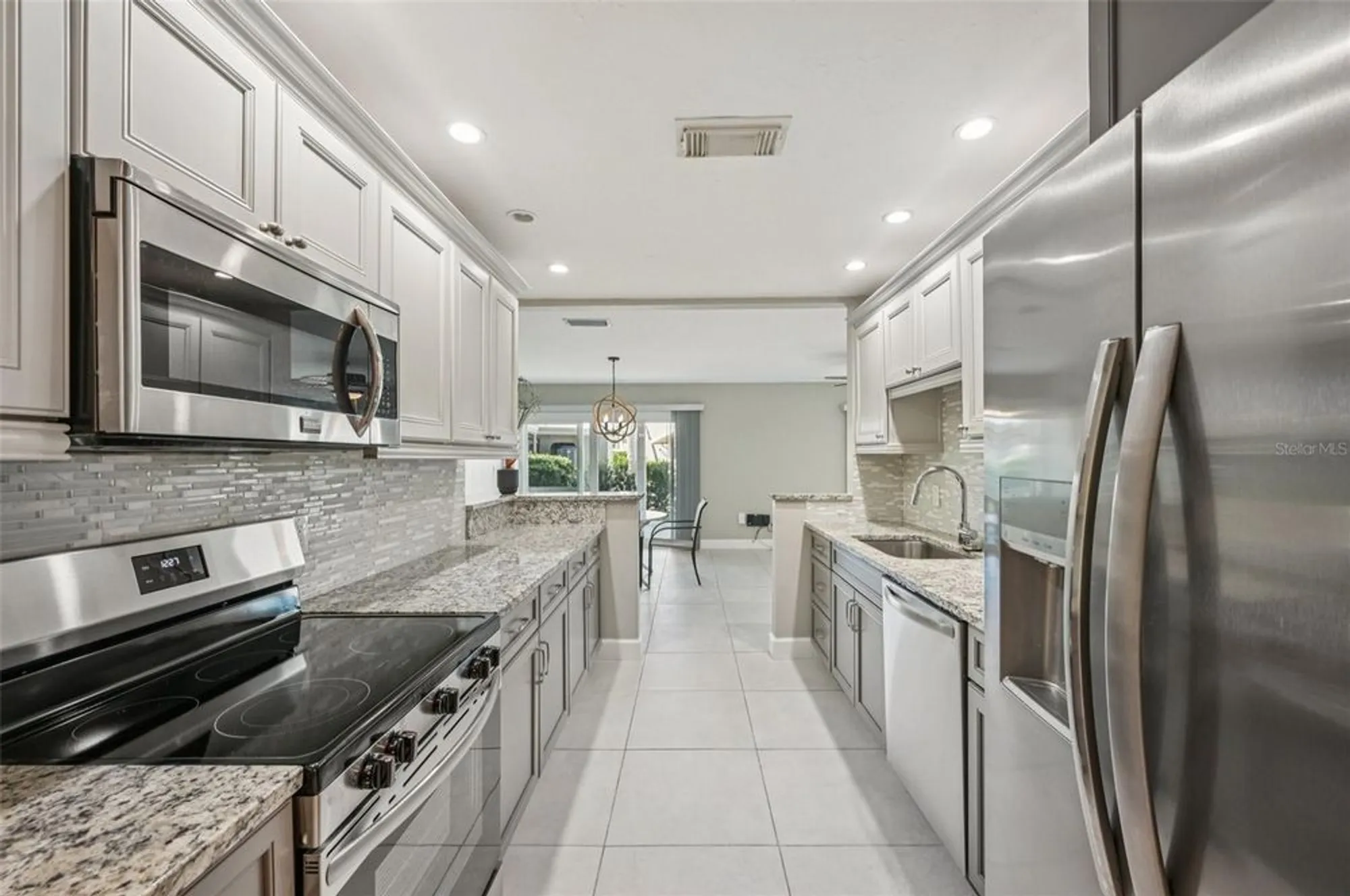Property Slideshow image 9 of 35 | 113 whispering sands dr v-47, Sarasota, FL, 34242