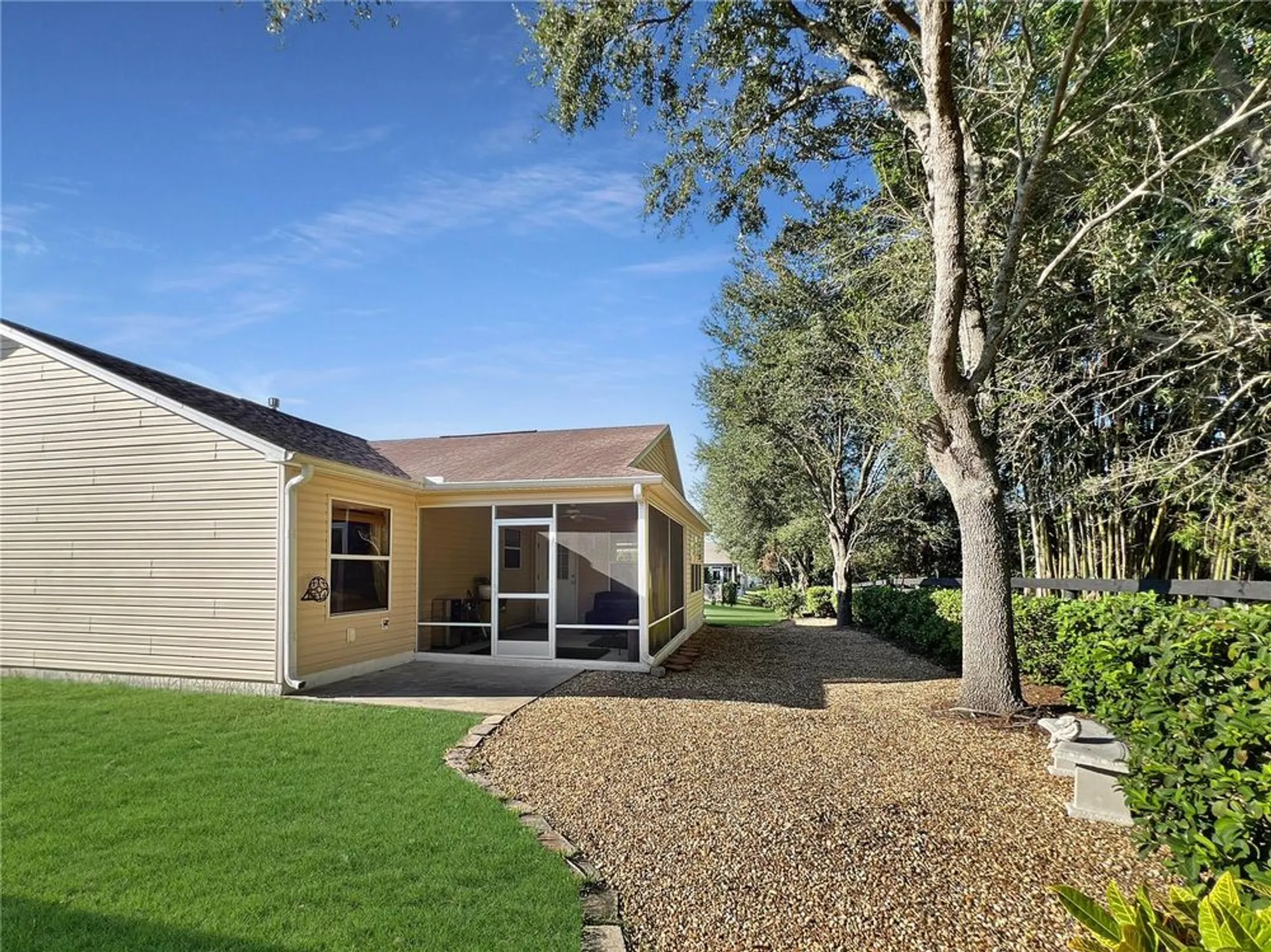 Property Slideshow image 38 of 50 | 2074 harston trl, The Villages, FL, 32162