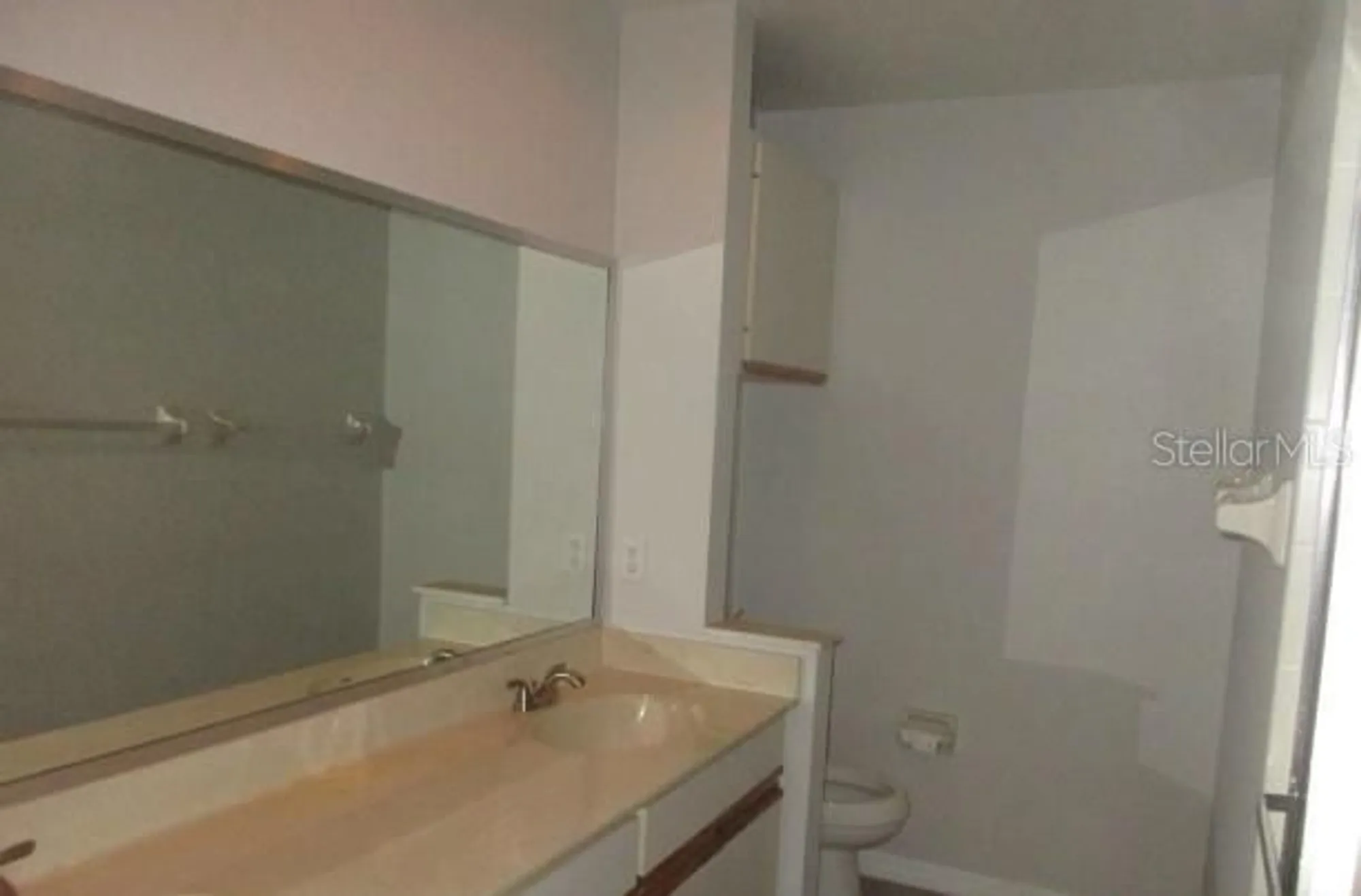 Property Slideshow image 9 of 14 | 429 cerromar ln 353, Venice, FL, 34293