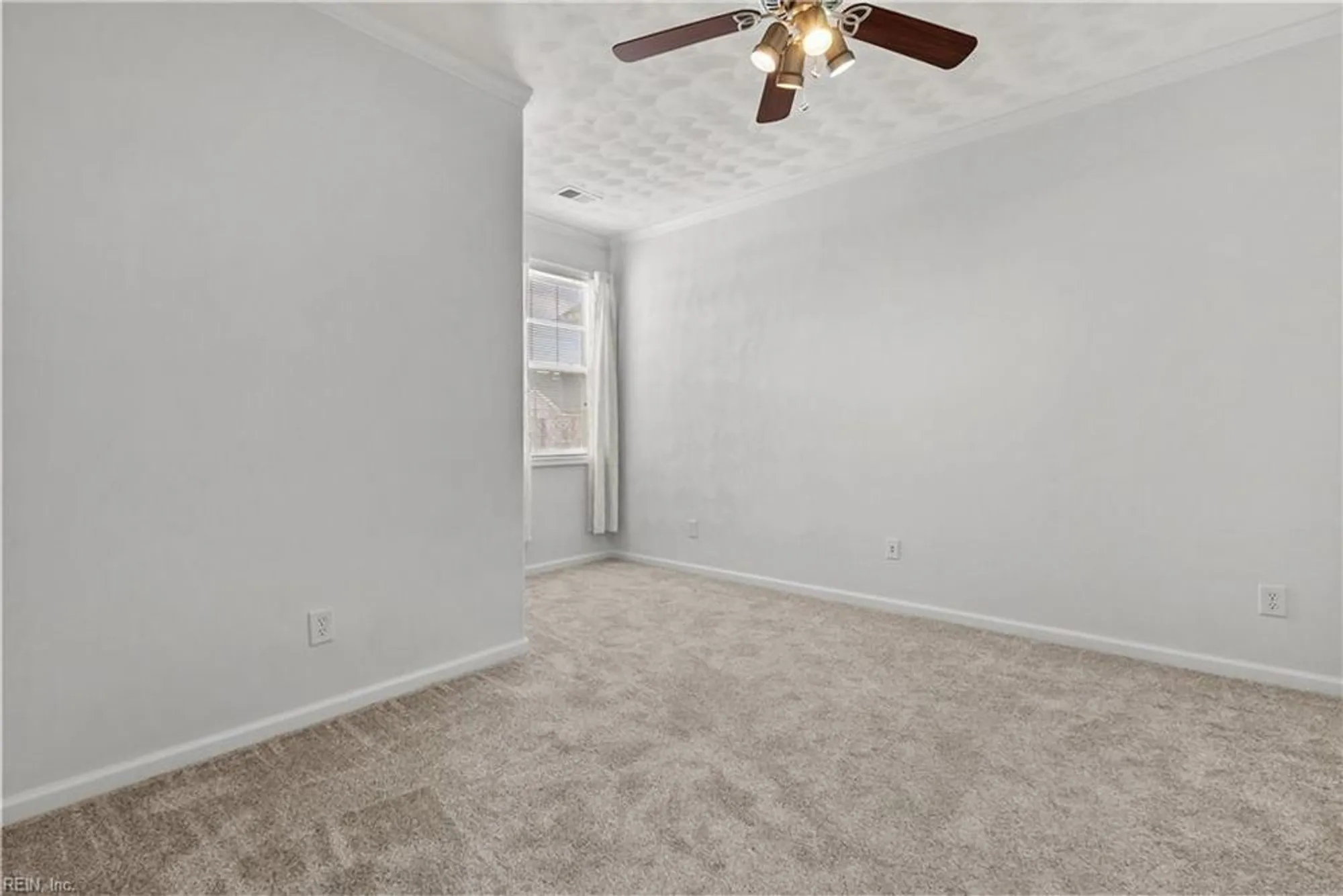 Property Slideshow image 20 of 41 | 3532 winding trail cir, Virginia Beach, VA, 23456