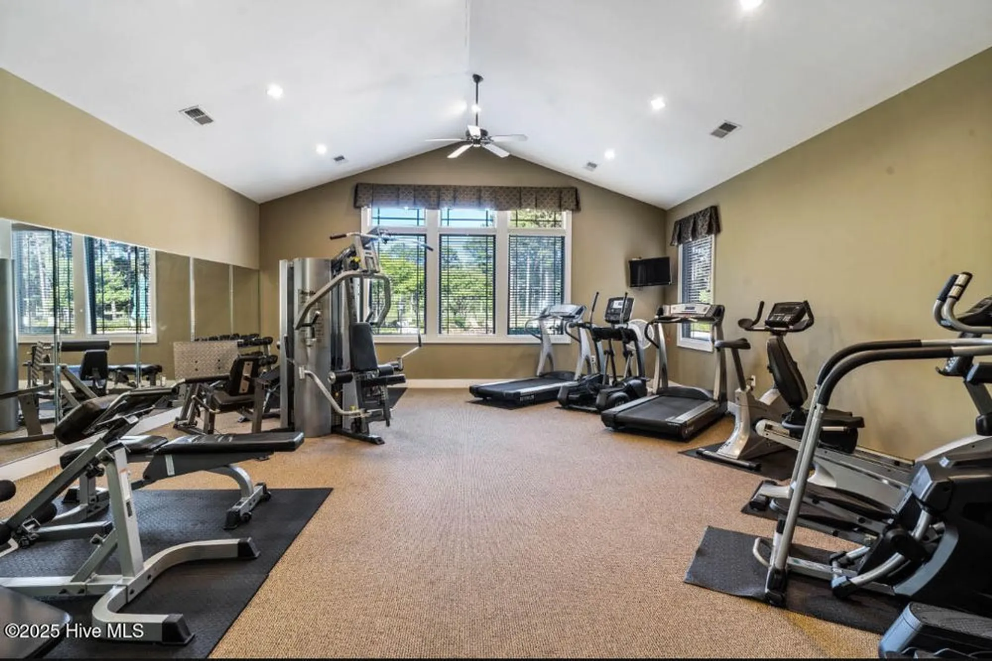 Property Slideshow image 67 of 71 | 433 crow creek dr, Calabash, NC, 28467