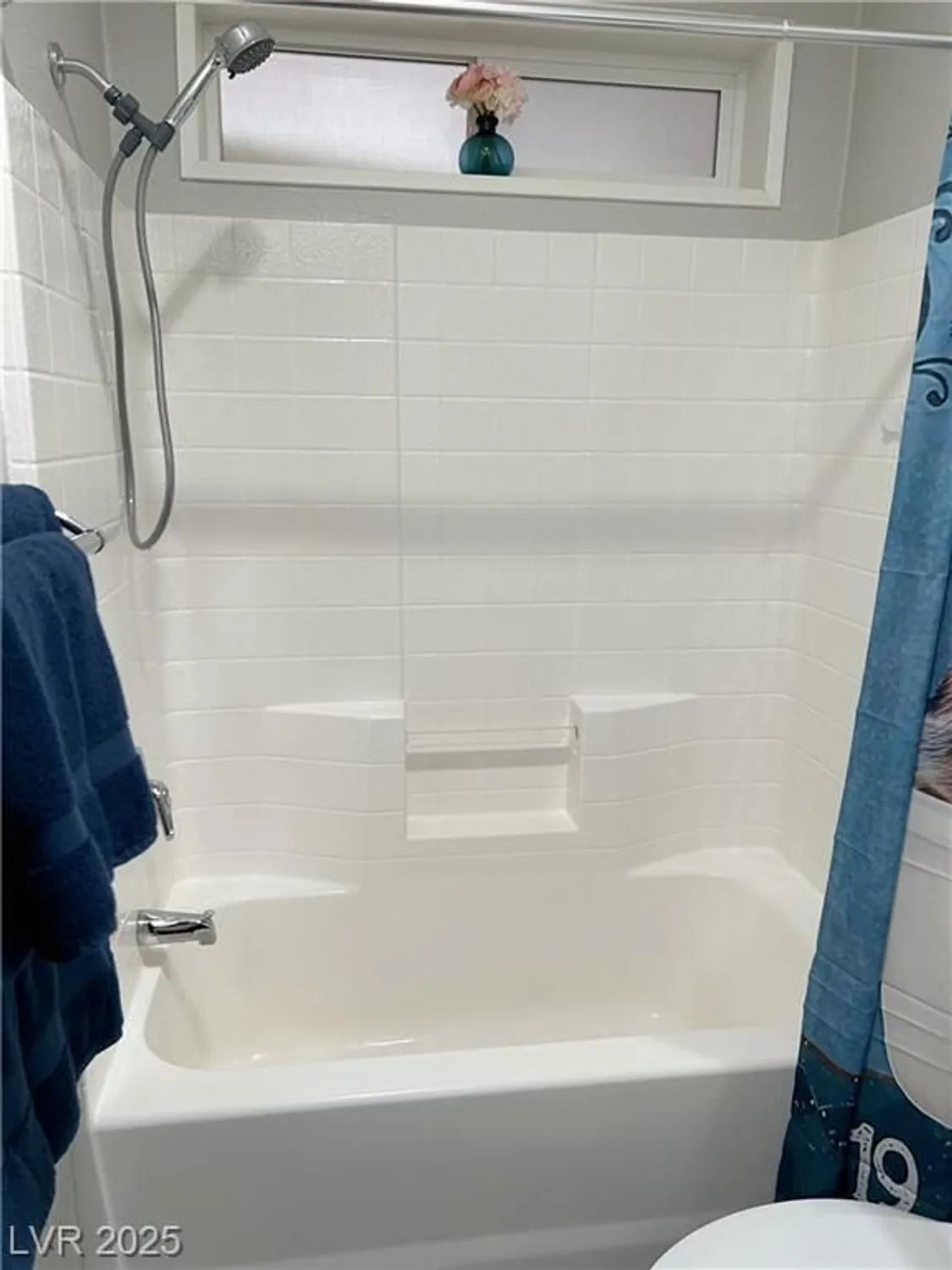 Property Slideshow image 16 of 40 | 410 bel air ave, Pahrump, NV, 89048