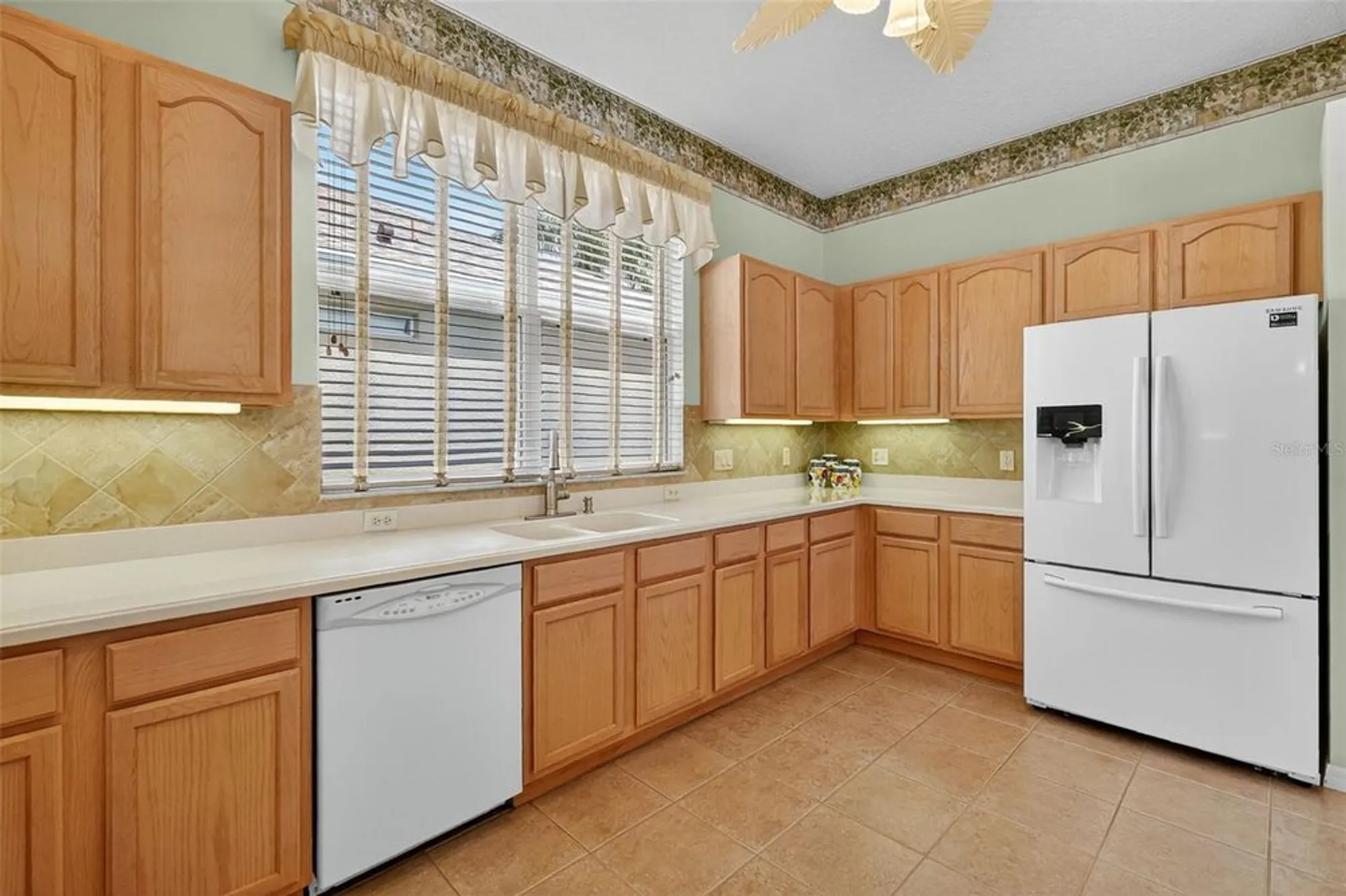 Property Slideshow image 18 of 49 | 5413 barnwell ct, Leesburg, FL, 34748