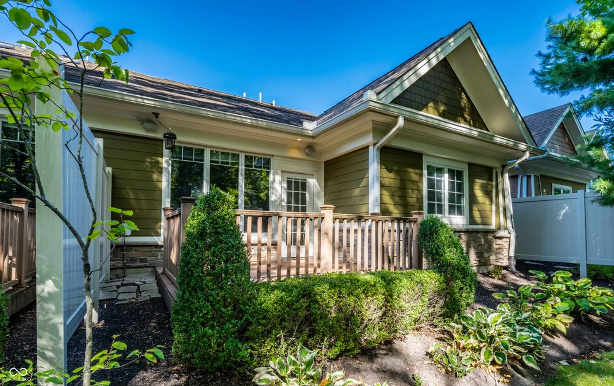 Property Slideshow image 34 of 36 | 489 firefly ln, Carmel, IN, 46032