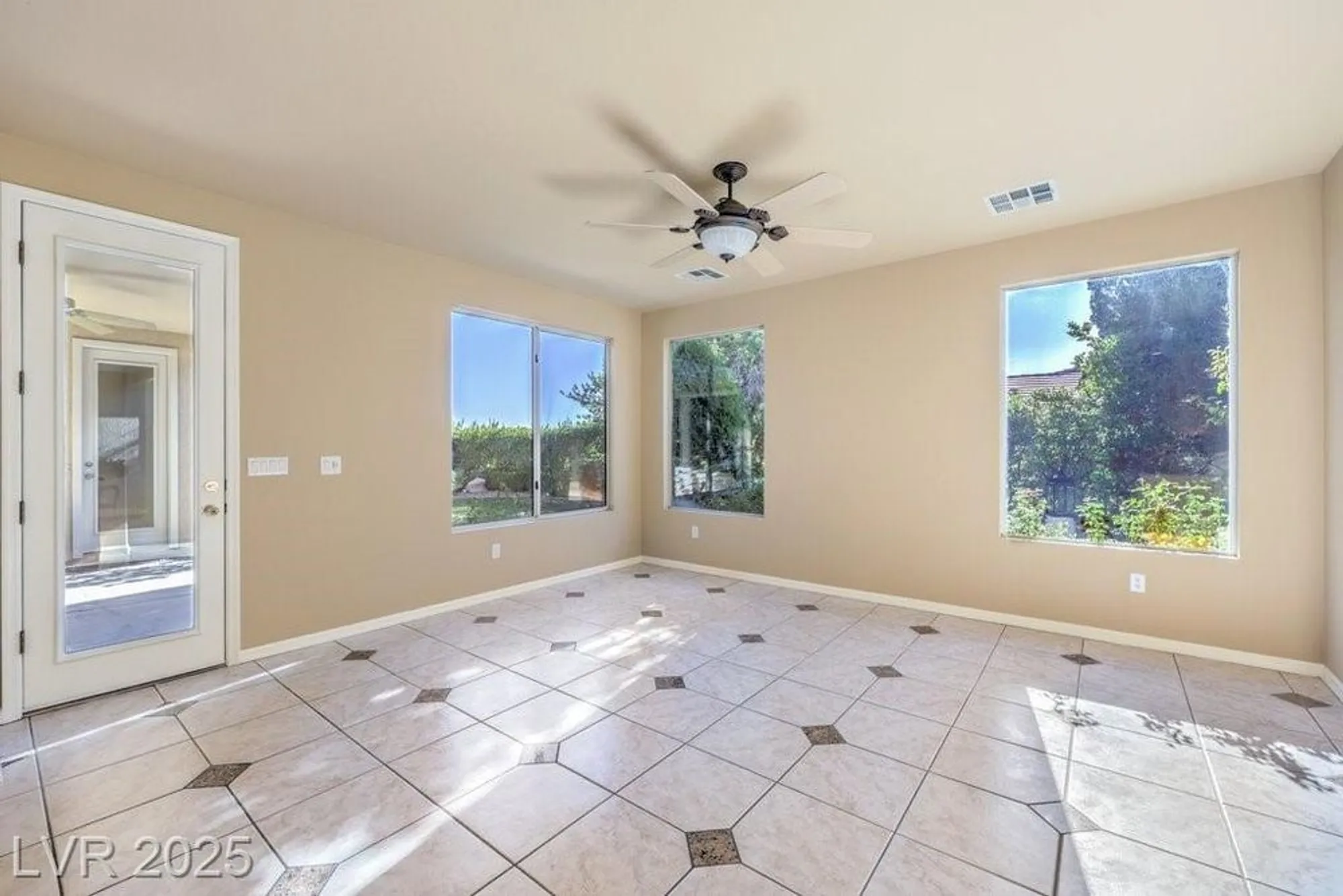 Property Slideshow image 15 of 56 | 10551 mandarino ave, Las Vegas, NV, 89135