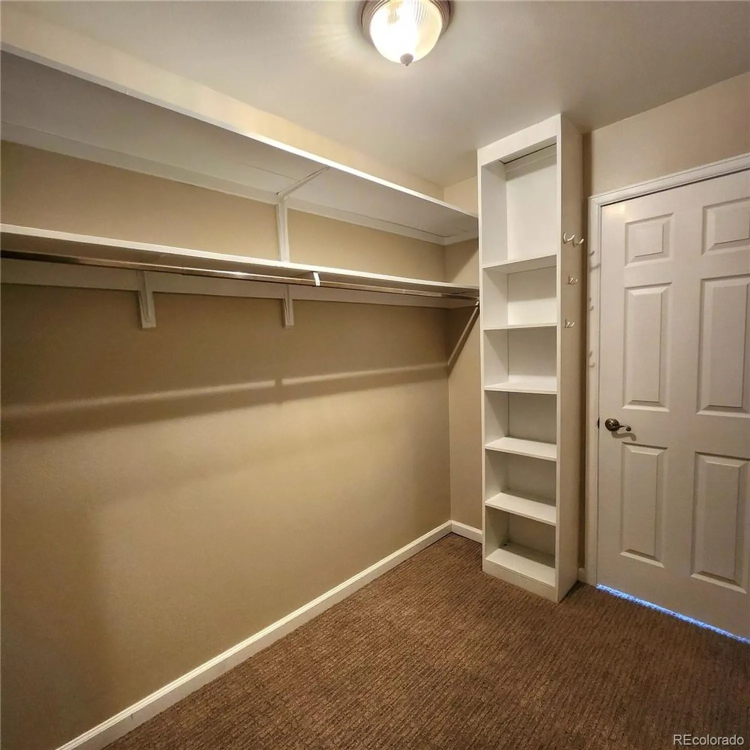 Property Slideshow image 32 of 48 | 755 s clinton st 6b, Denver, CO, 80247