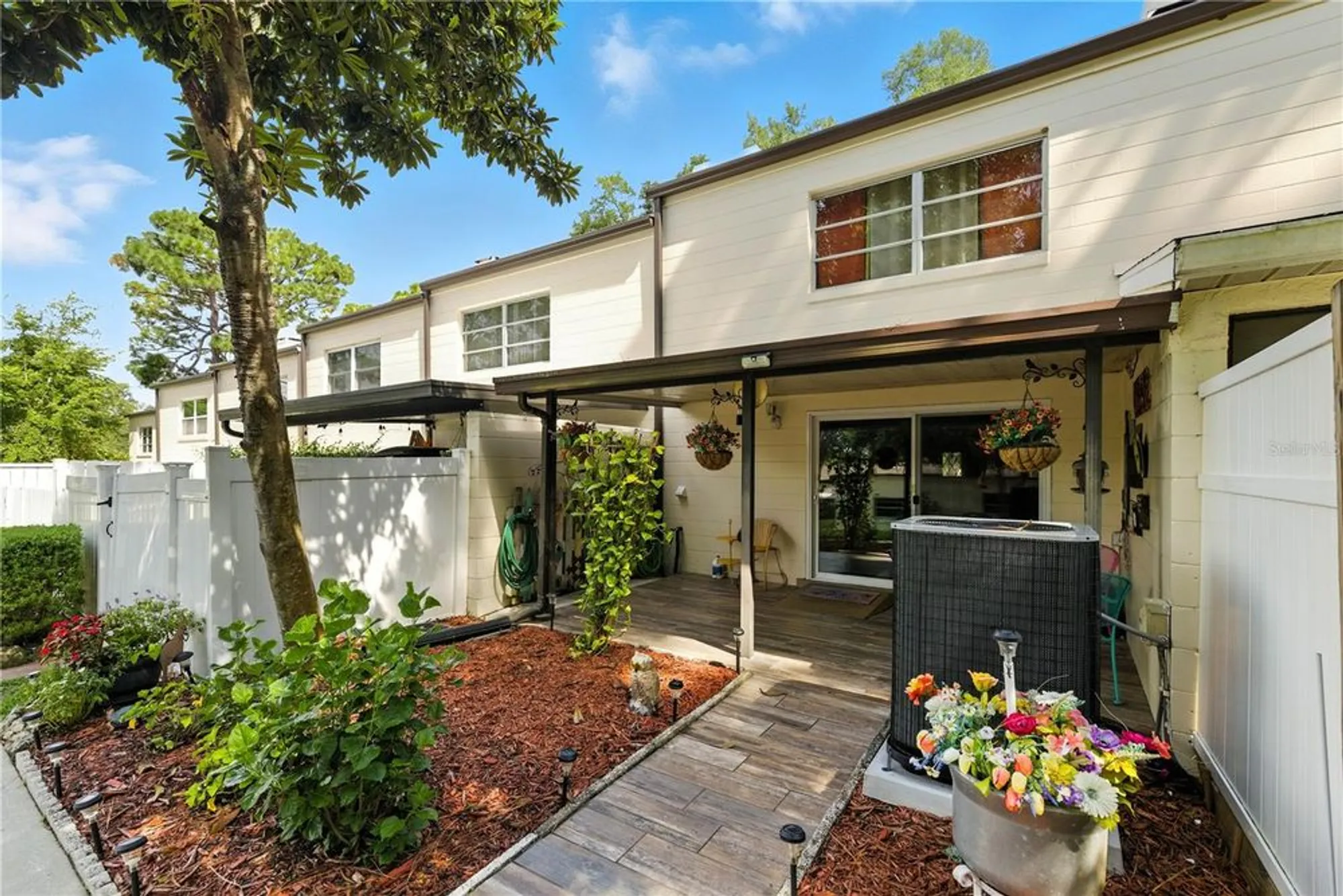 Property Slideshow image 26 of 29 | 9951 sw 88th court rd b, Ocala, FL, 34481
