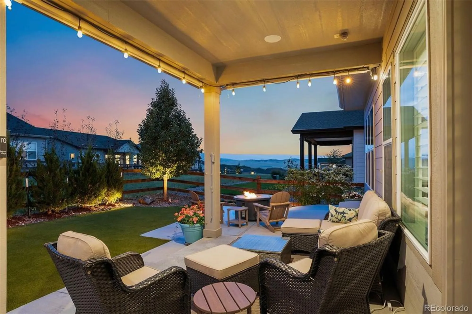 Property Slideshow image 38 of 50 | 532 woodroot cir, Castle Rock, CO, 80104