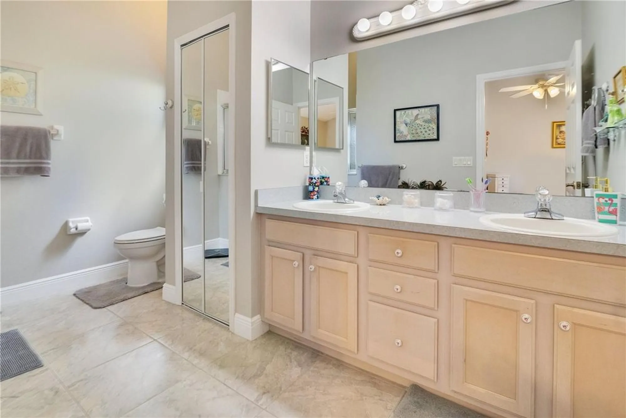 Property Slideshow image 16 of 39 | 25036 cranes roost cir, Leesburg, FL, 34748