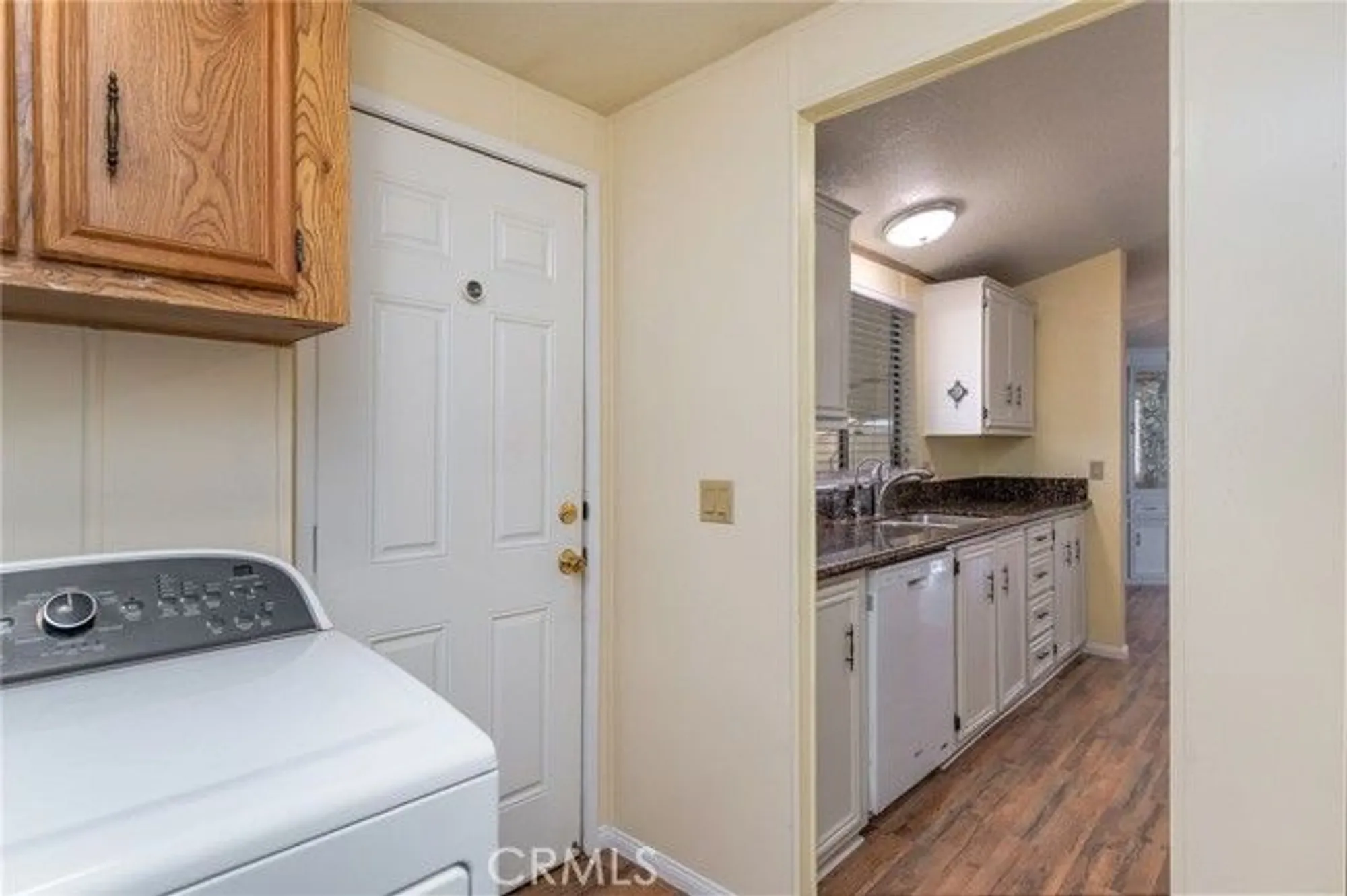 Property Slideshow image 23 of 44 | 38350 via taffia, Murrieta, CA, 92563