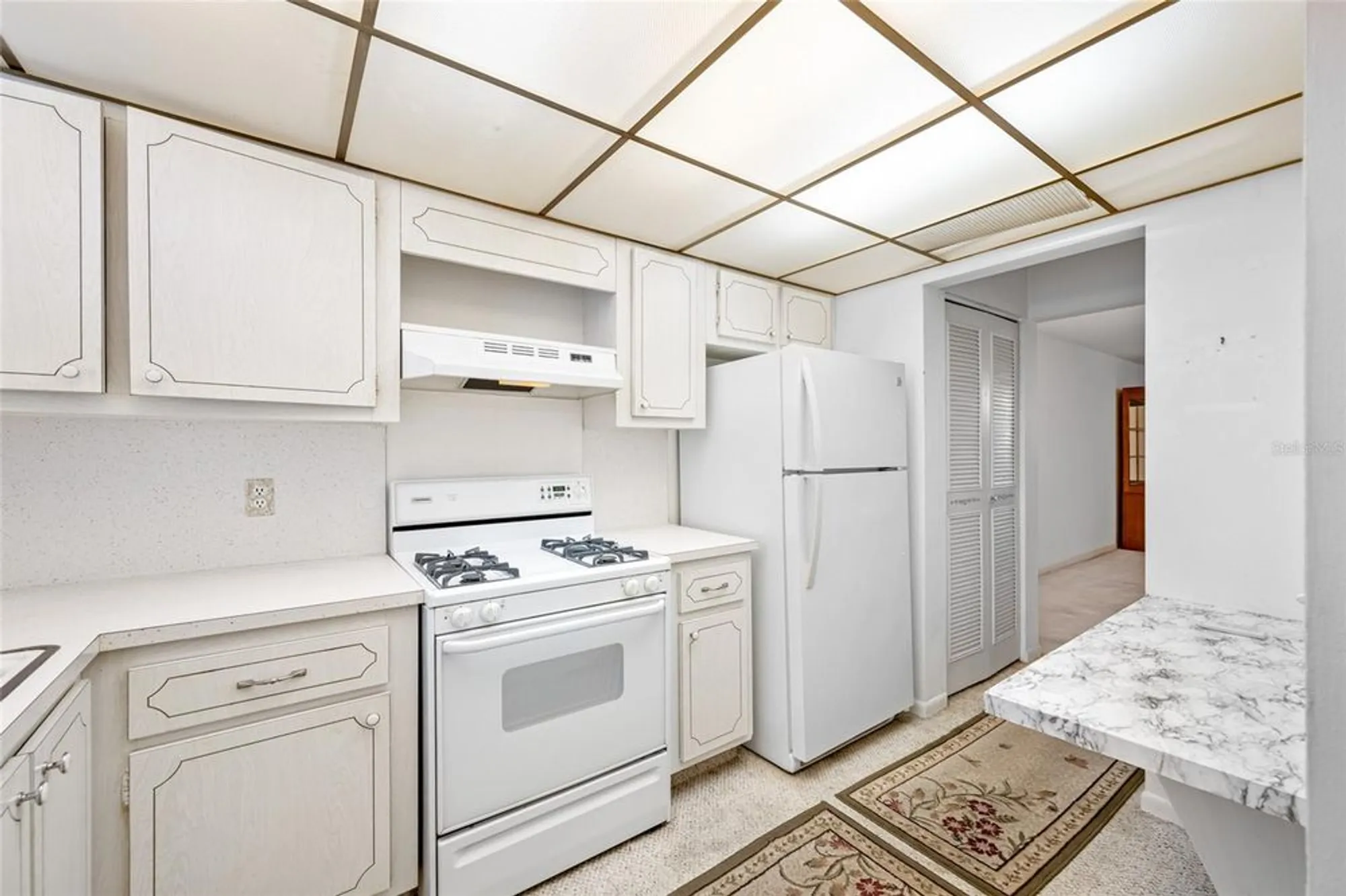 Property Slideshow image 6 of 39 | 5660 80th st n unit d207, St Petersburg, FL, 33709