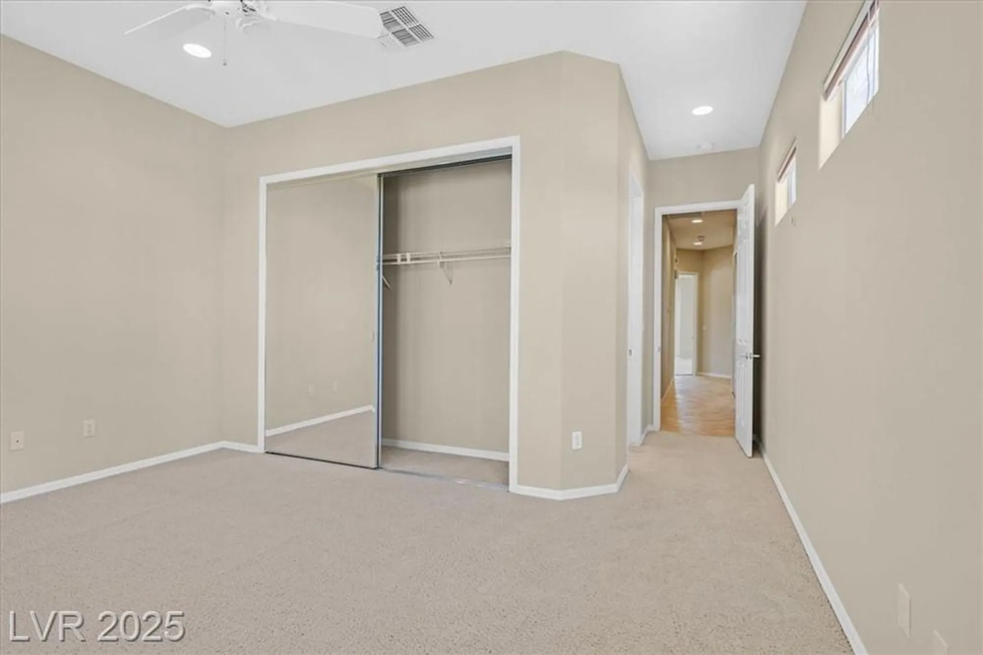 Property Slideshow image 24 of 64 | 2899 brook trout ct, Henderson, NV, 89052