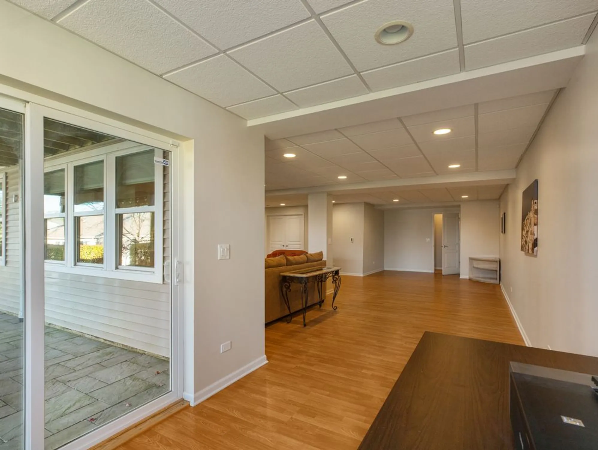 Property Slideshow image 29 of 36 | 3001 ravinia cir, Mundelein, IL, 60060