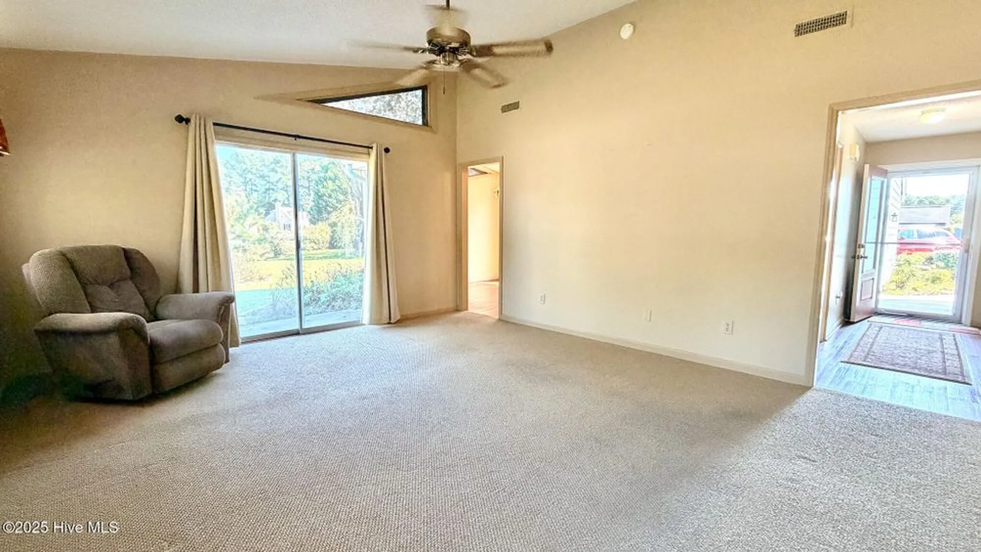 Property Slideshow image 16 of 34 | 502 gleneagles dr, Myrtle Beach, SC, 29588