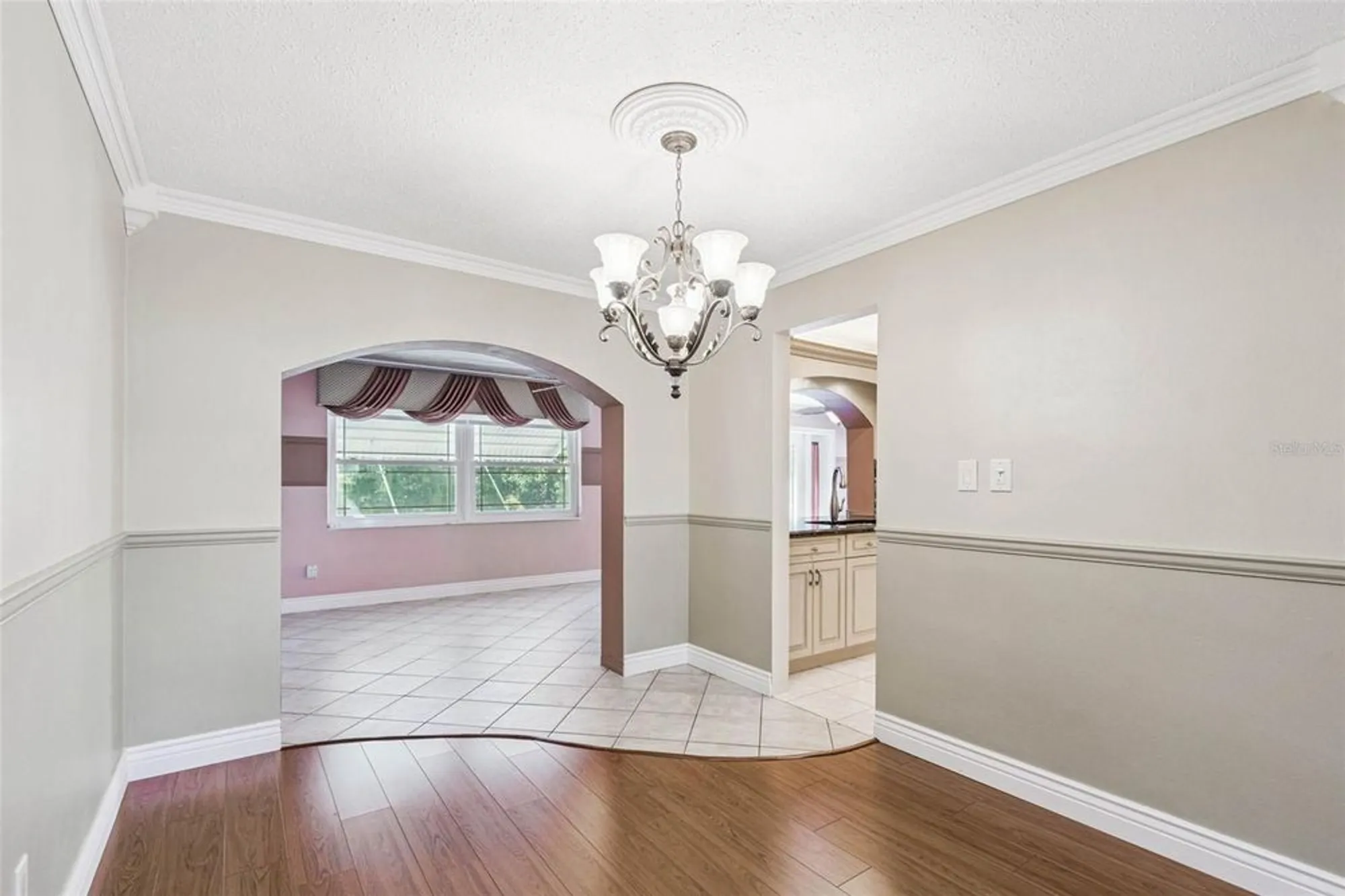 Property Slideshow image 5 of 31 | 9548 141st st, Seminole, FL, 33776