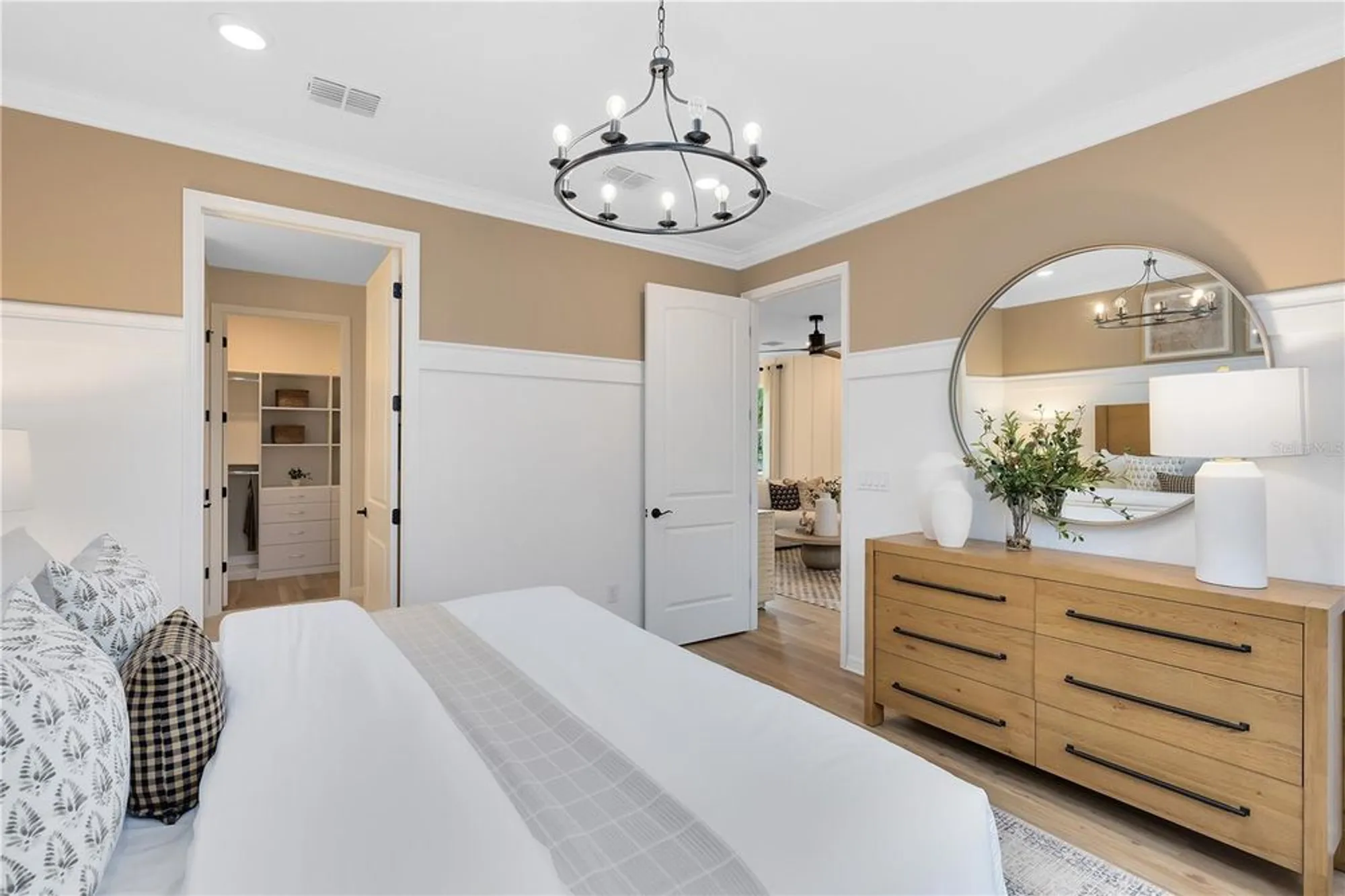 Property Slideshow image 16 of 25 | 2759 buckeye ln, Saint Cloud, FL, 34772