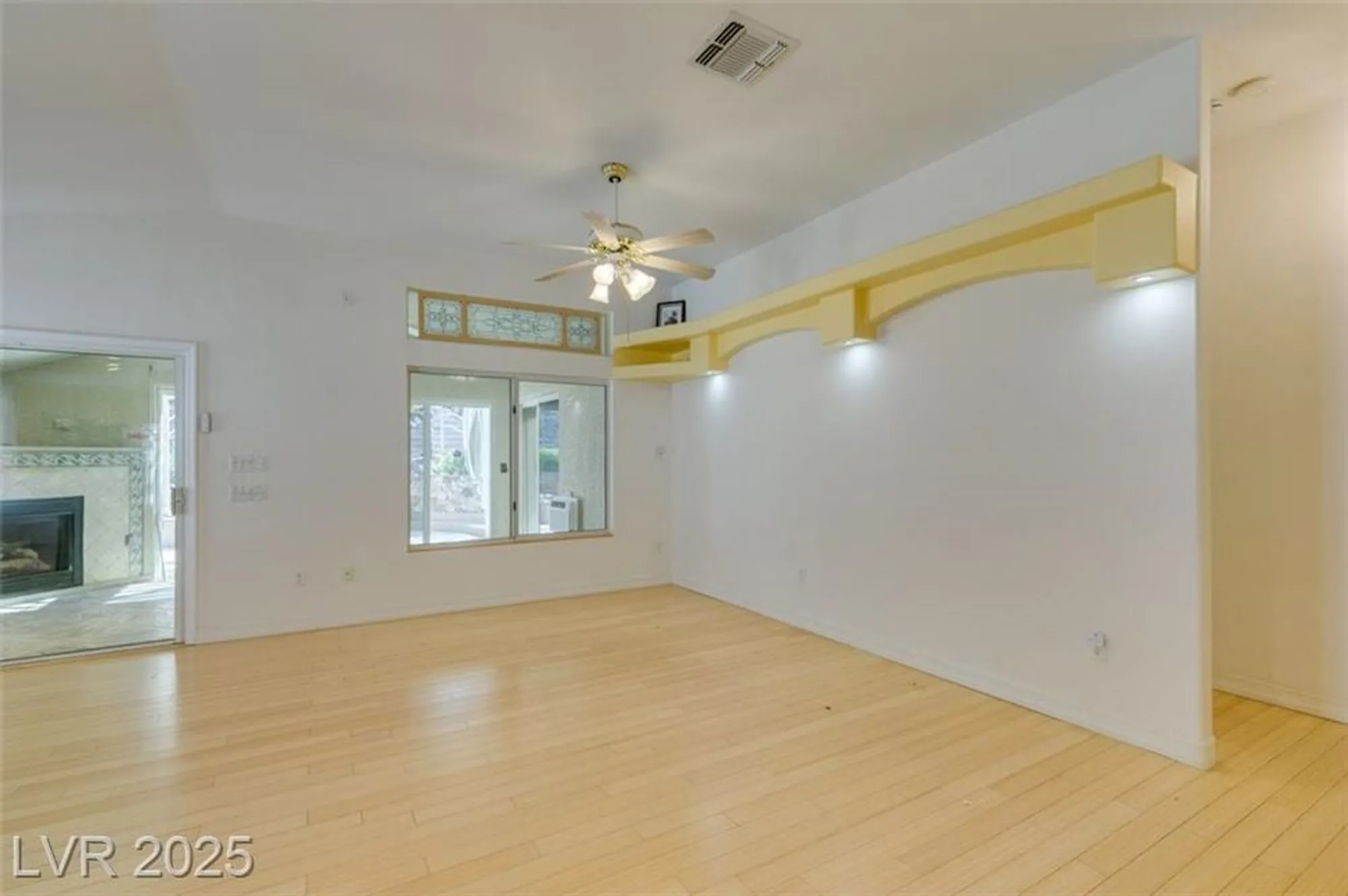 Property Slideshow image 4 of 30 | 2035 poppywood ave, Henderson, NV, 89012