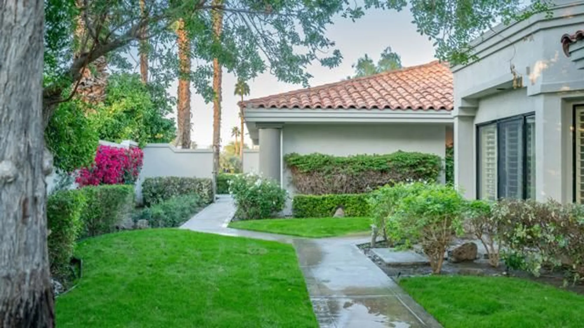 Property Slideshow image 9 of 81 | 80719 cherry hills dr, La Quinta, CA, 92253