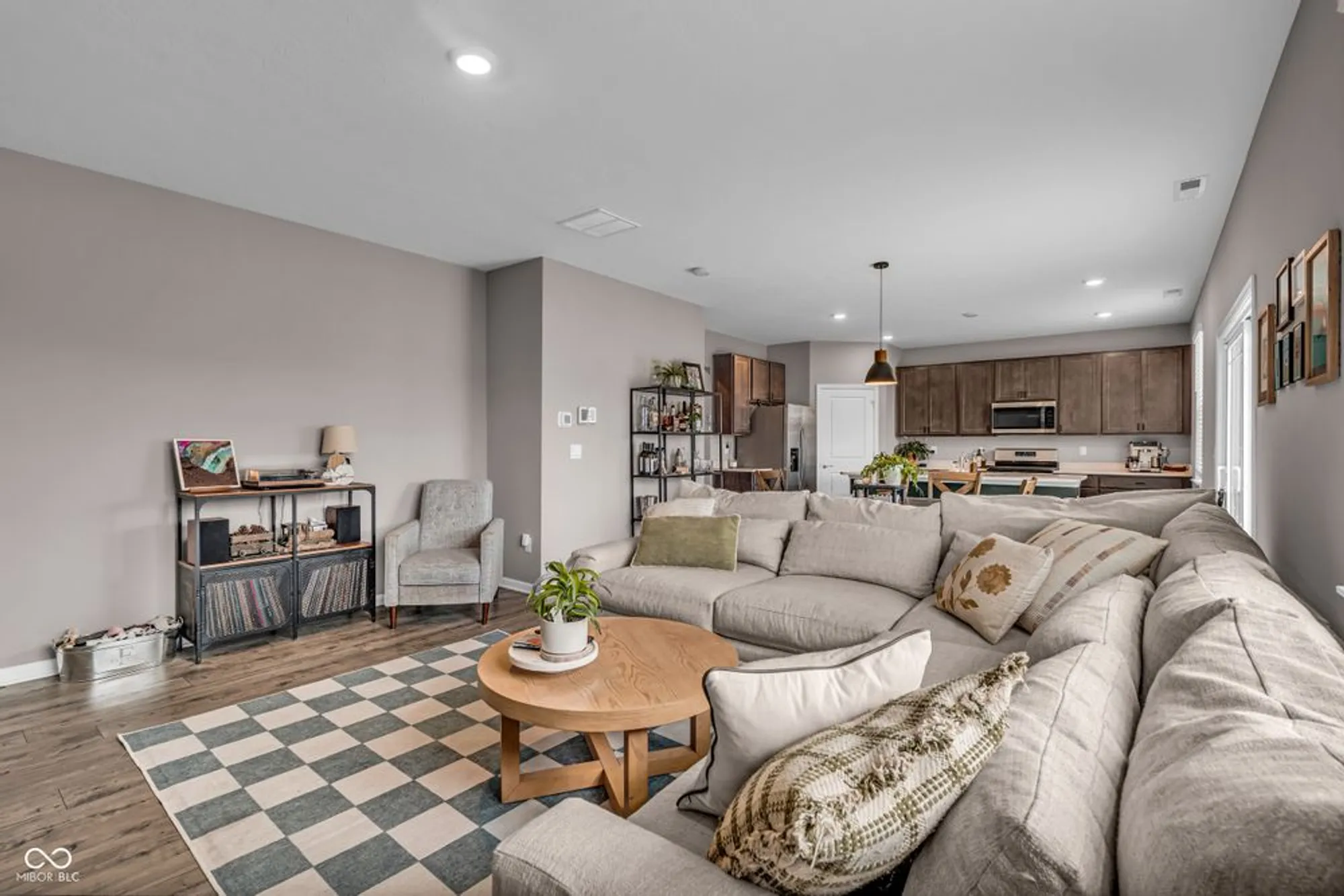 Property Slideshow image 7 of 57 | 9138 hemingway dr, Indianapolis, IN, 46239