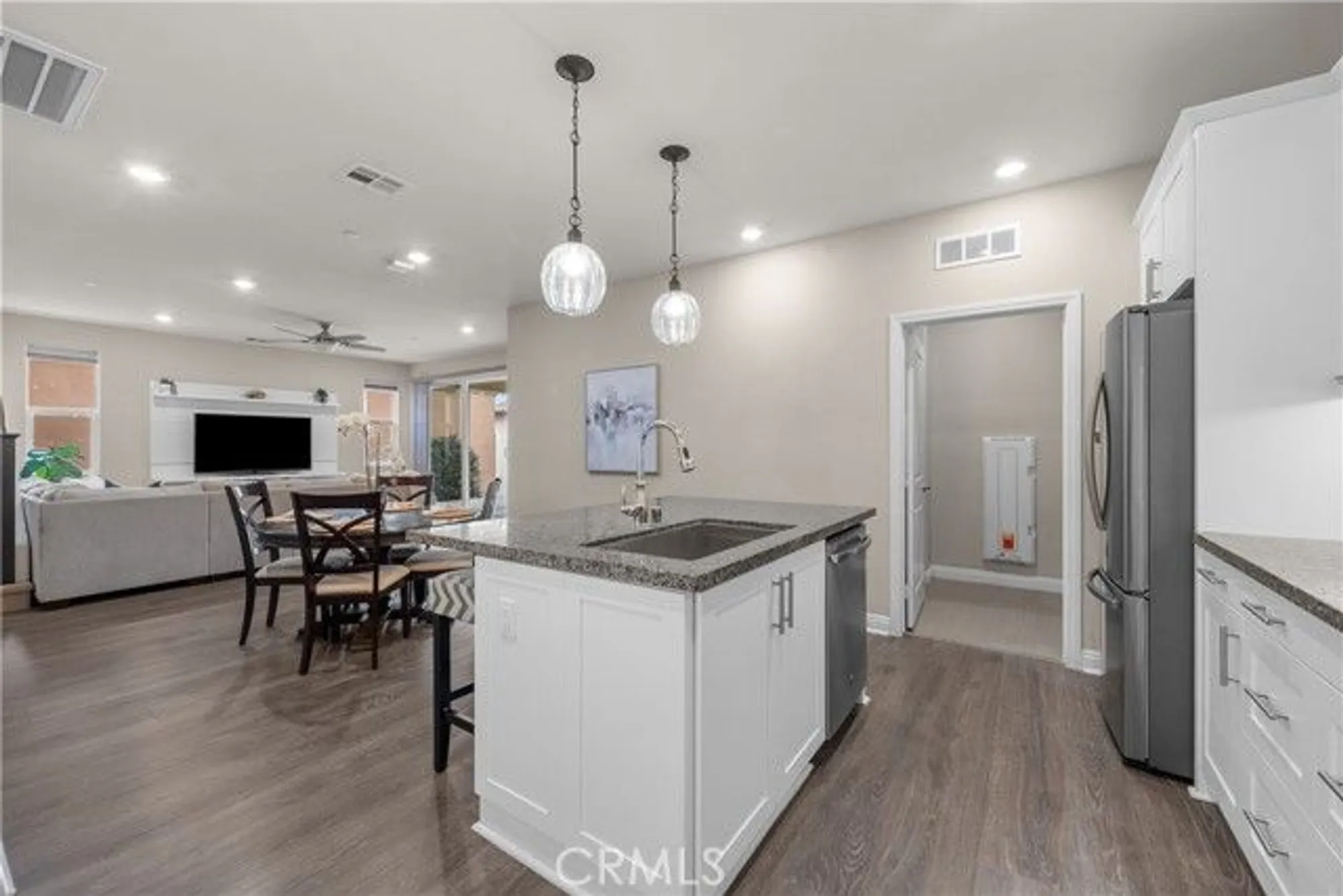 Property Slideshow image 8 of 31 | 20552 galloway dr, Saugus, CA, 91350