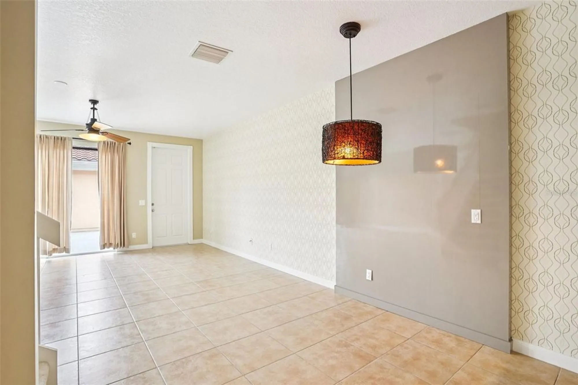 Property Slideshow image 11 of 59 | 8430 leatherleaf ln, Orlando, FL, 32827