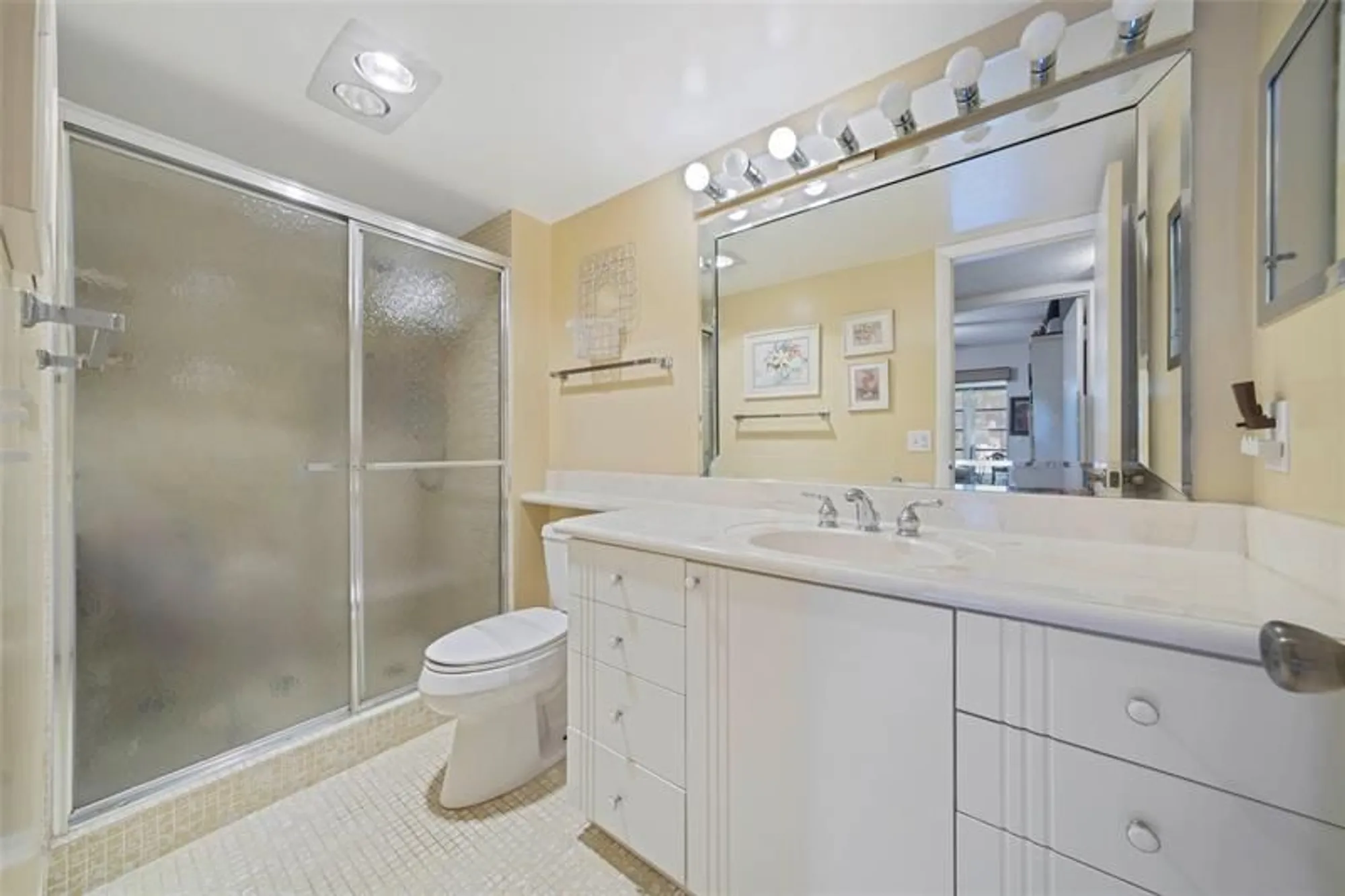 Property Slideshow image 14 of 30 | 211 richmond a # 211, Deerfield Beach, FL, 33442
