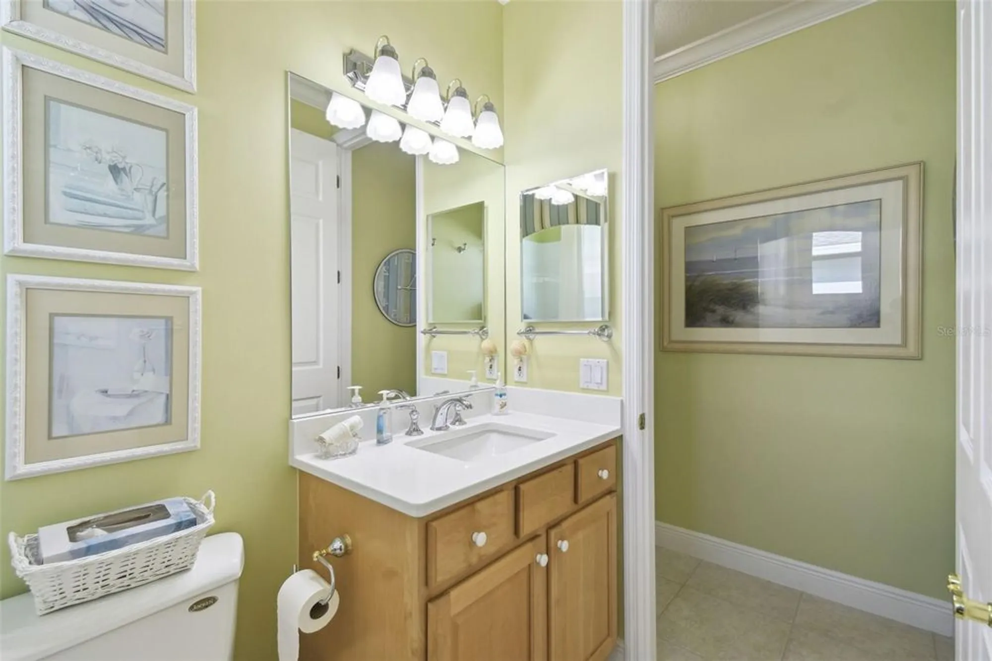 Property Slideshow image 35 of 61 | 201 largo dr, Kissimmee, FL, 34759