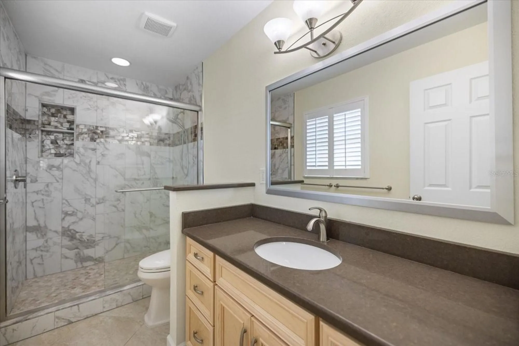 Property Slideshow image 20 of 47 | 107 clipper way # 107, Nokomis, FL, 34275