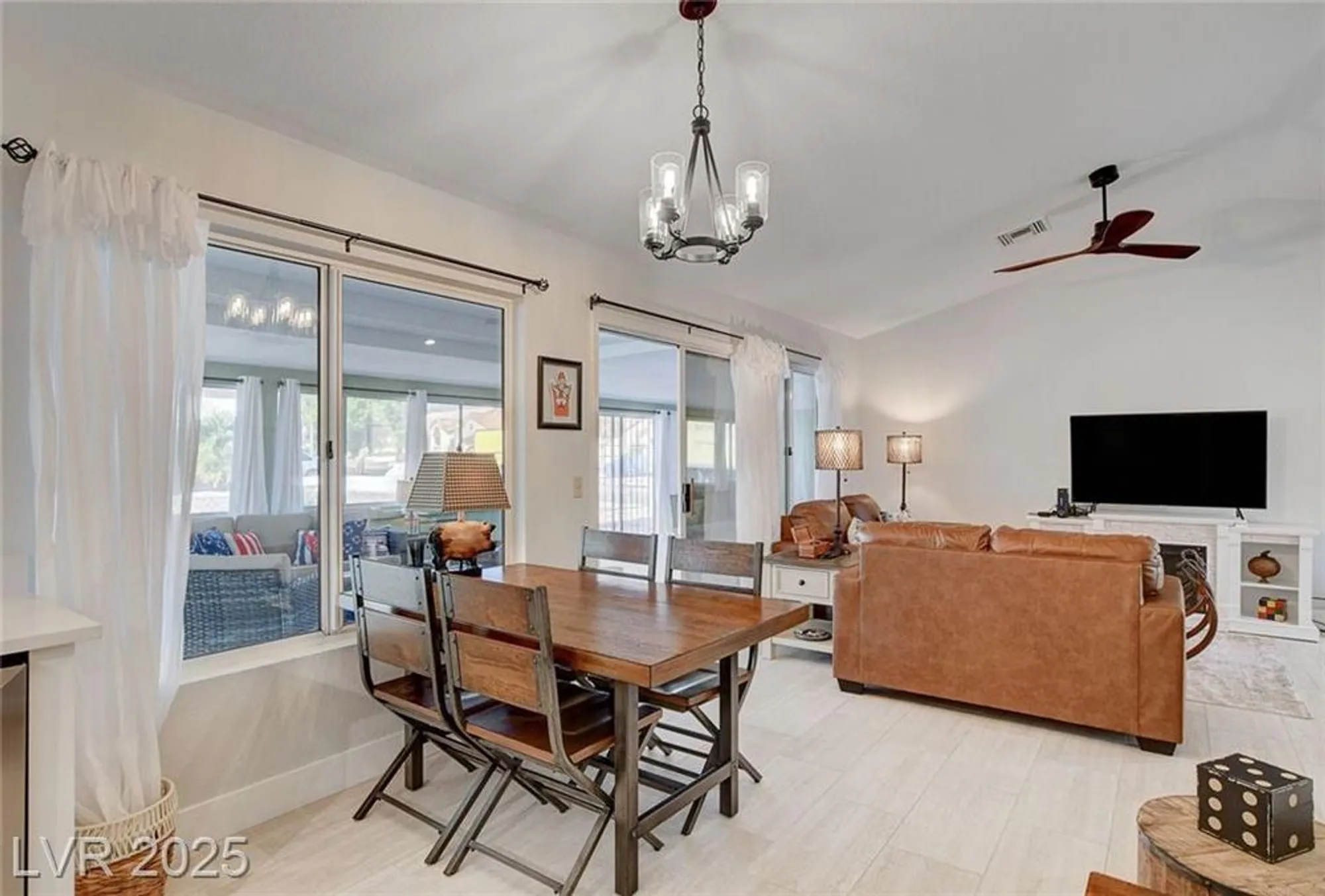 Property Slideshow image 20 of 42 | 9037 grayling dr, Las Vegas, NV, 89134