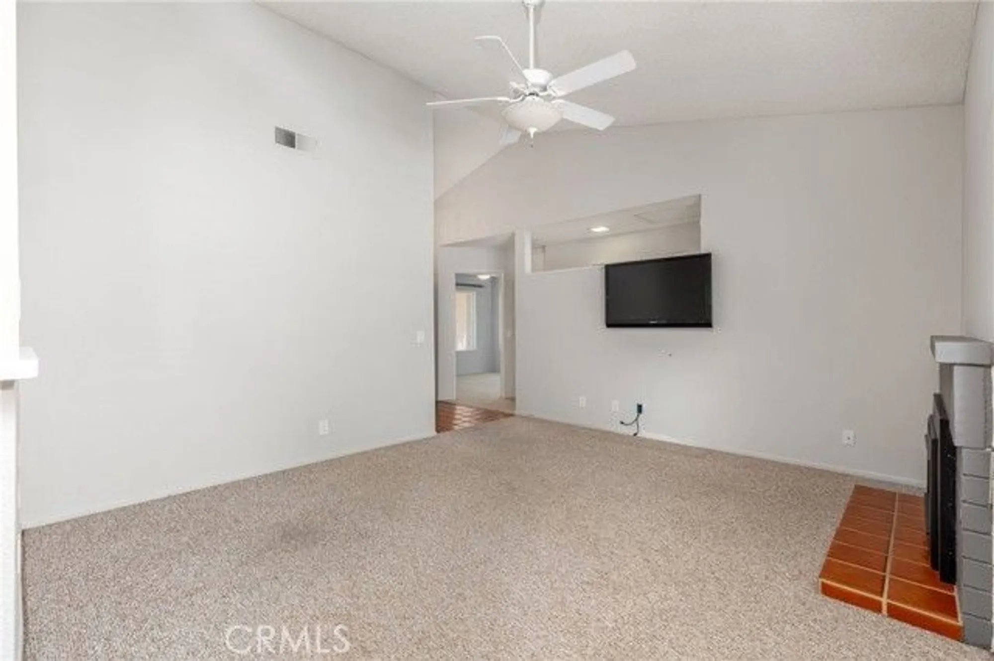 Property Slideshow image 5 of 24 | 668 la costa dr, Banning, CA, 92220